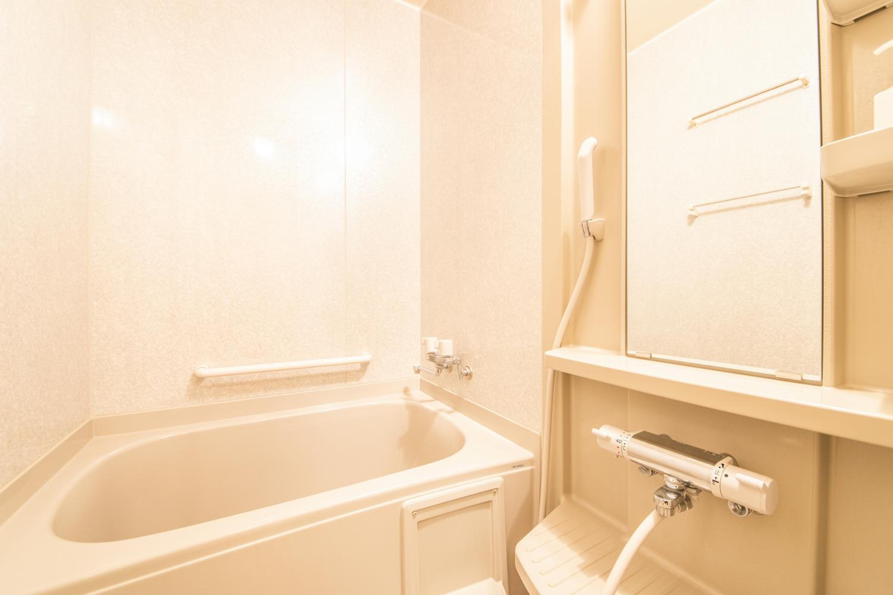 Japanese-Style Room with Private Toilet - Photo 4
