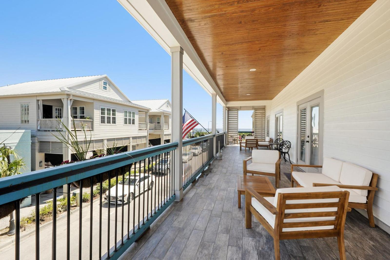 Deluxe Double Room with Balcony and Sea View photo 3