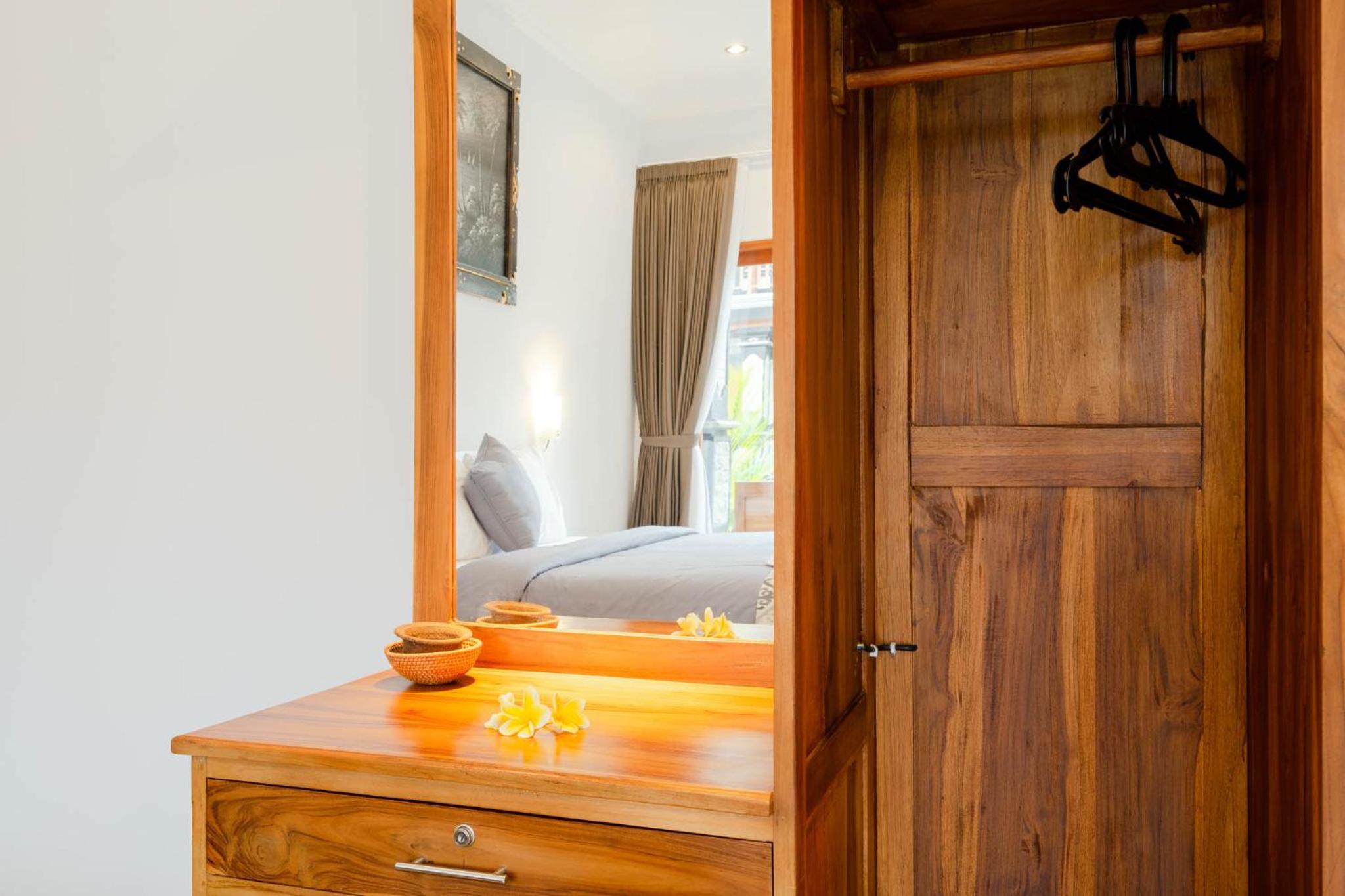 Standard Double Room - Photo 10