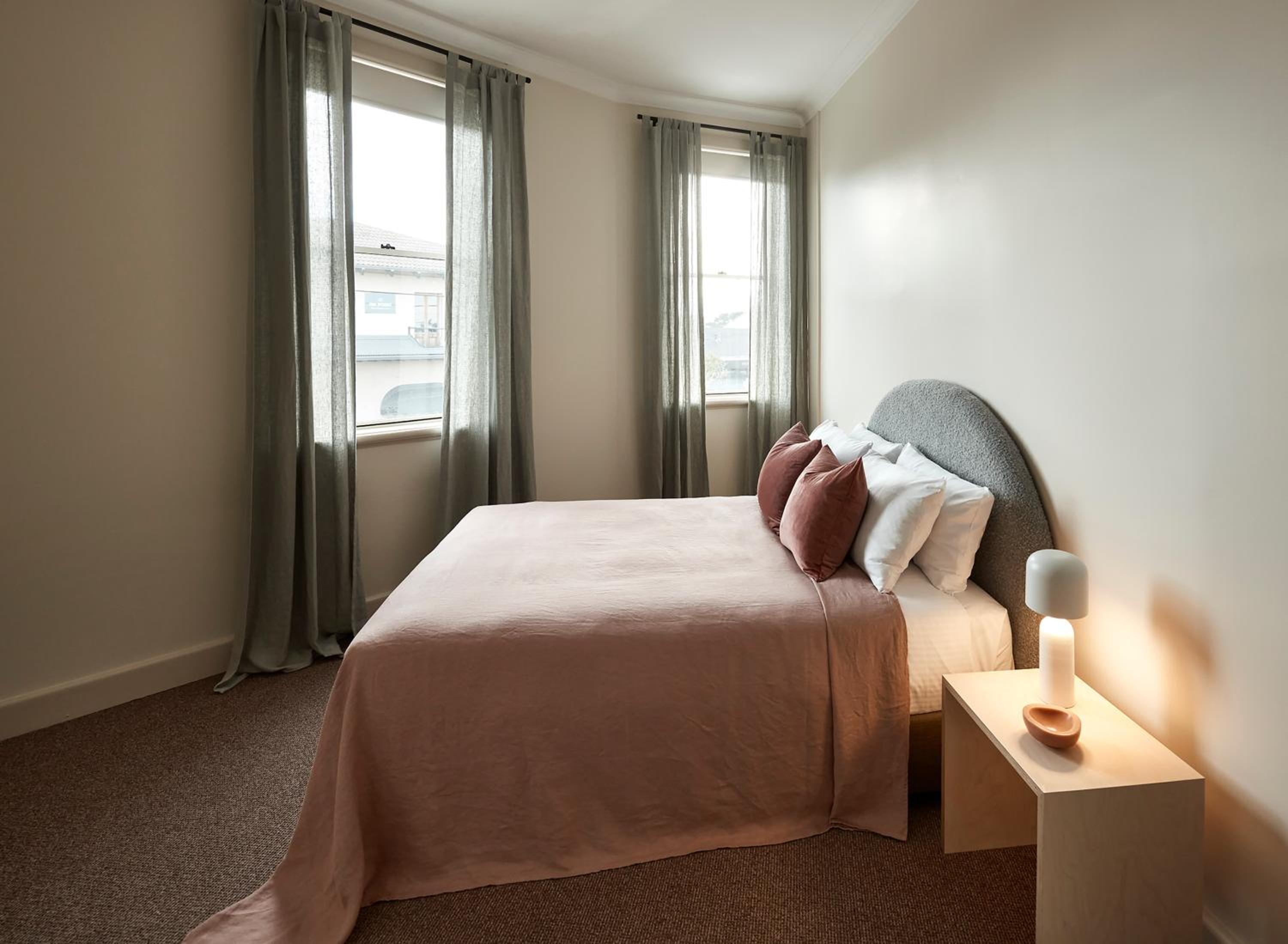 Two-Bedroom Suite - Photo 2