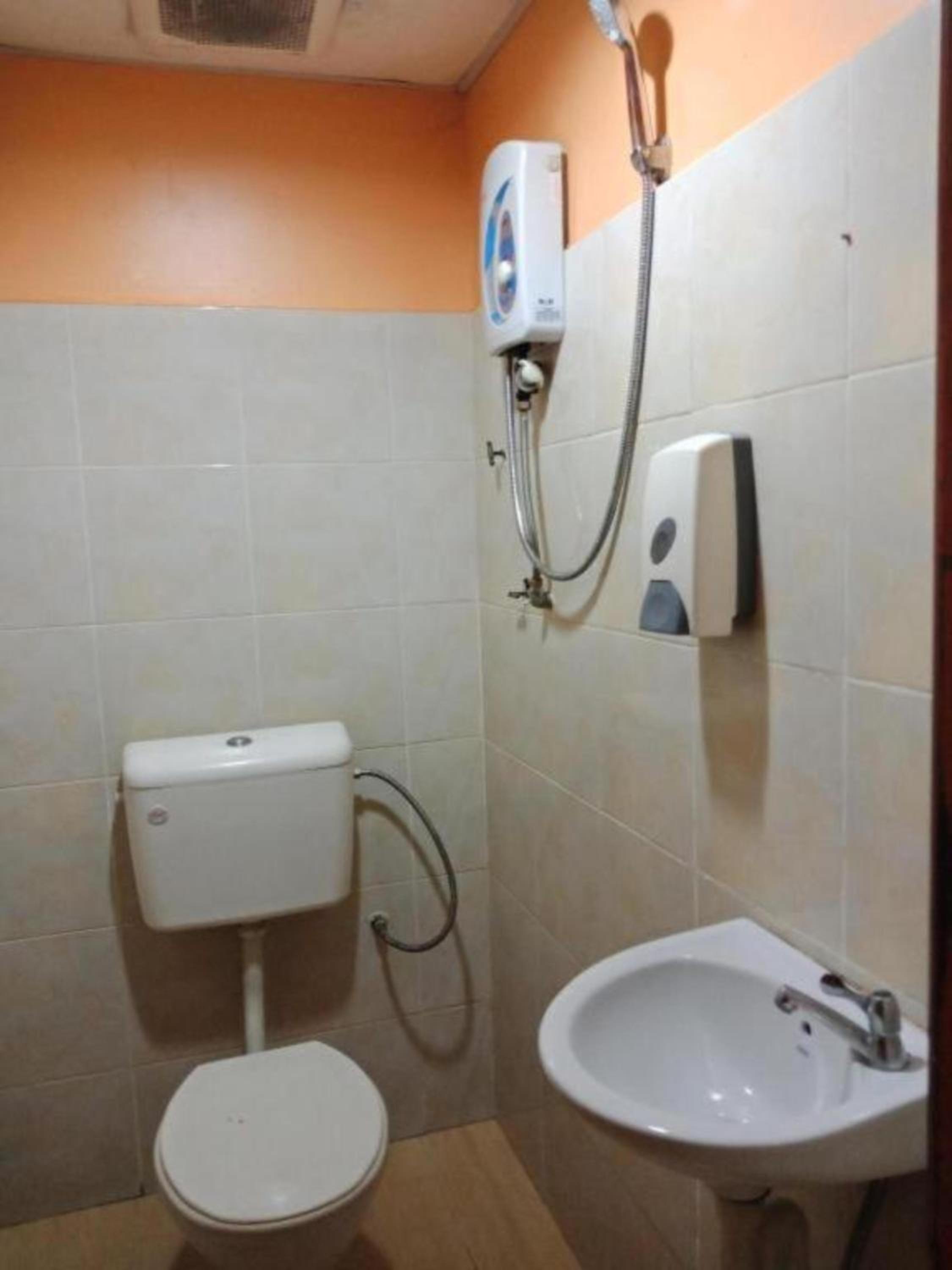 Double Room - Photo 4