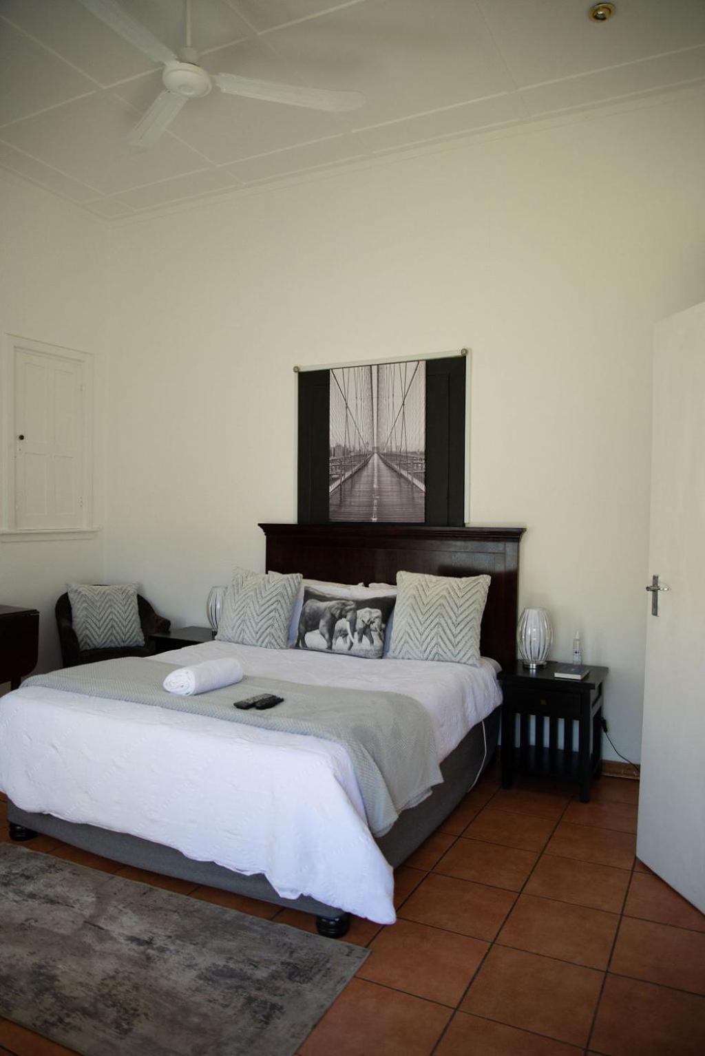 Standard Double Room - Photo 1