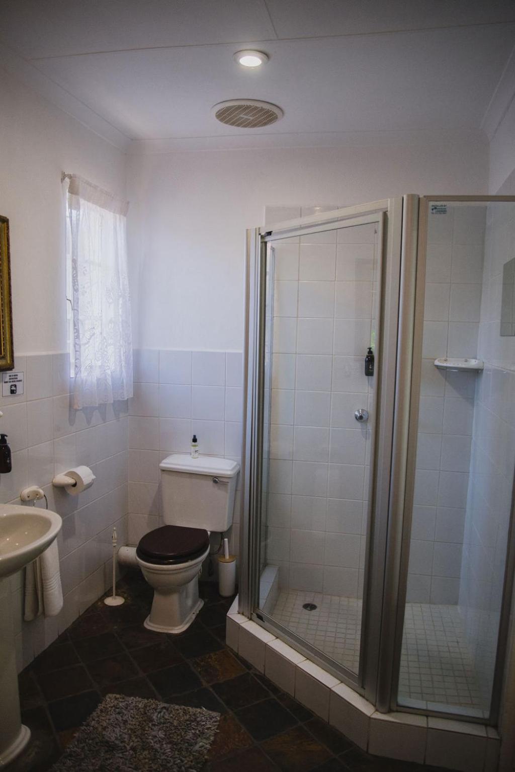 Deluxe Twin Room photo 2