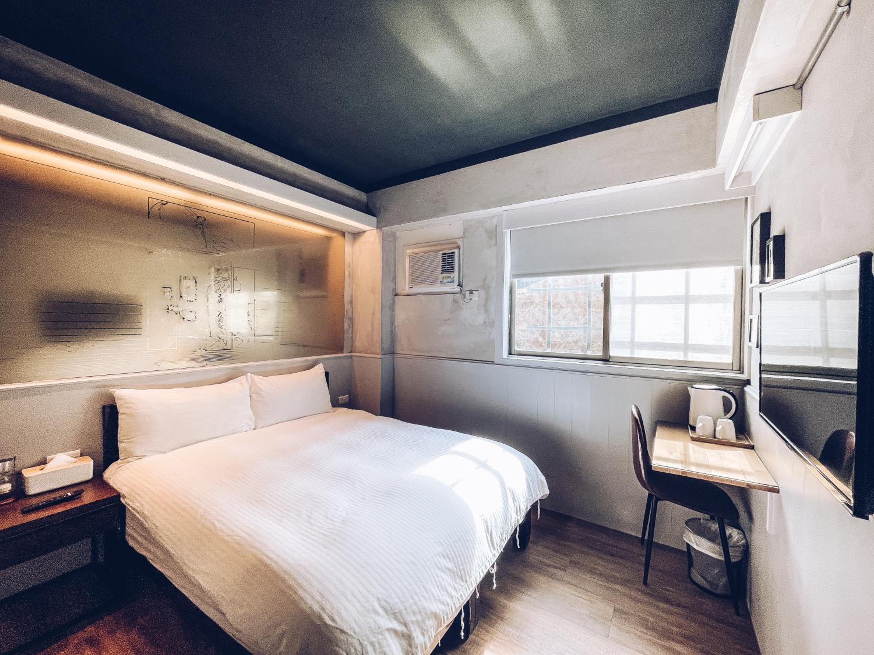 Standard Double Room - Photo 4
