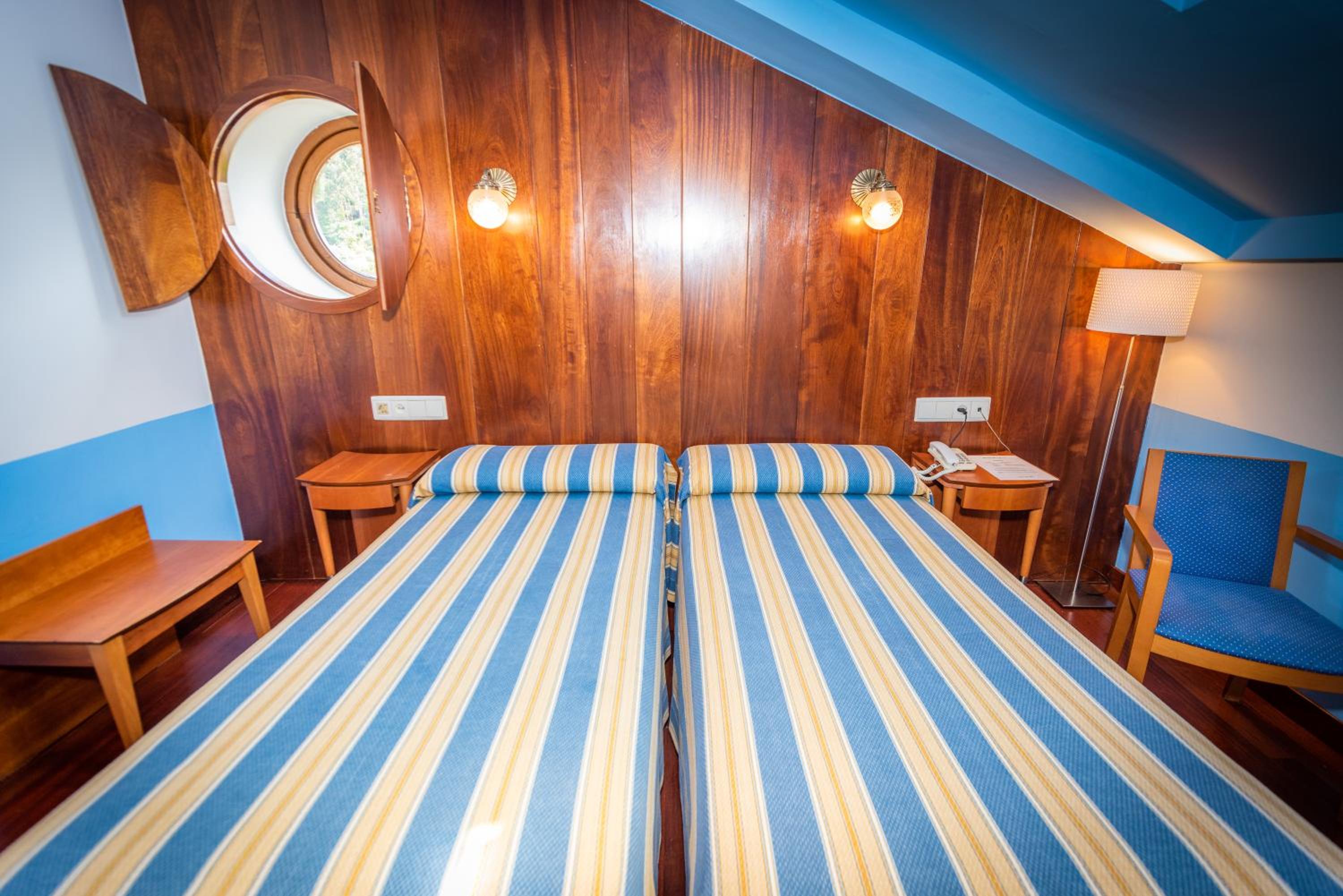 Habitación Doble o con Dos Camas