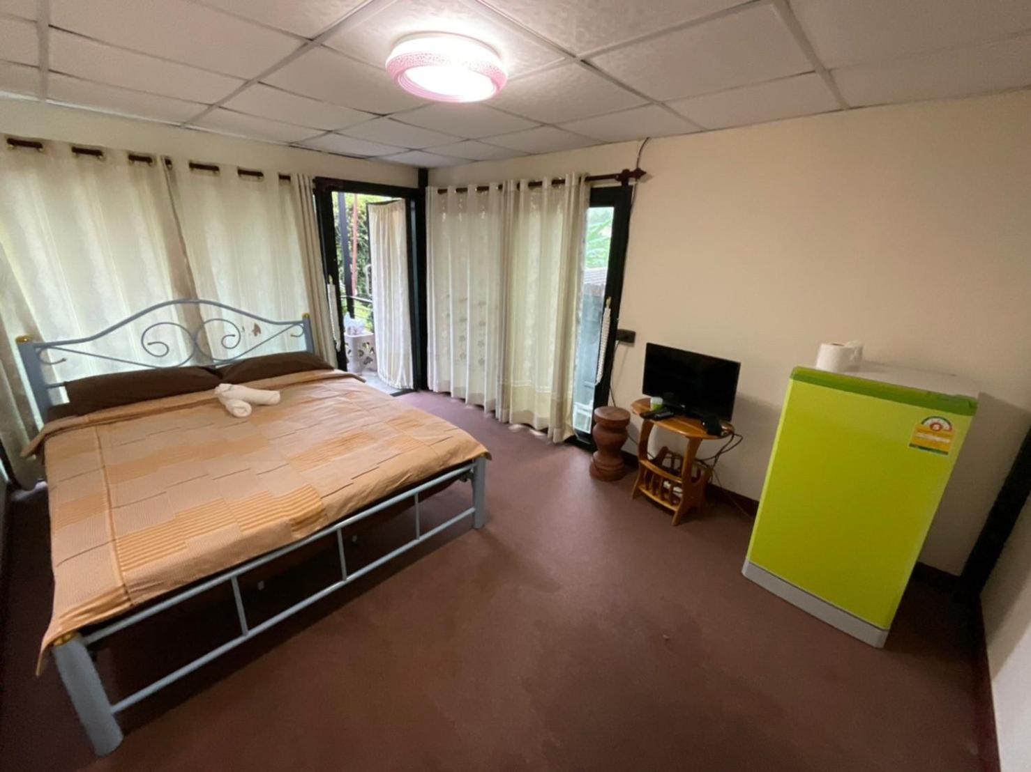 Junior Suite with Balcony - Photo 1