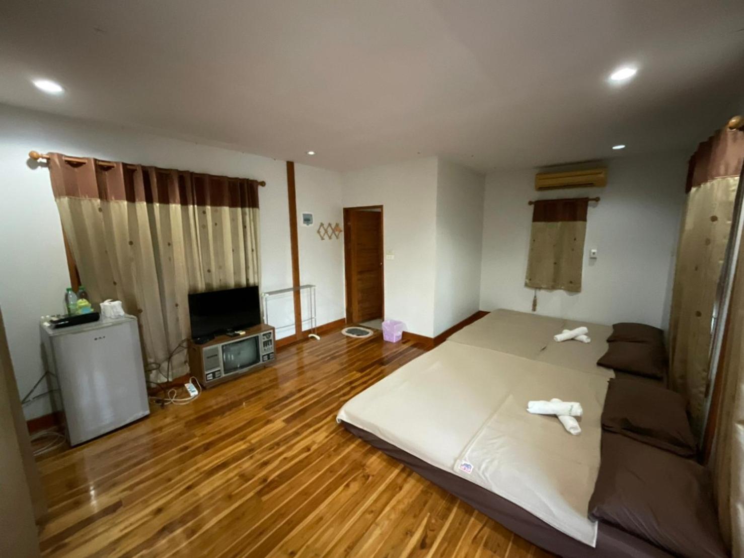 One-Bedroom Chalet - Photo 1