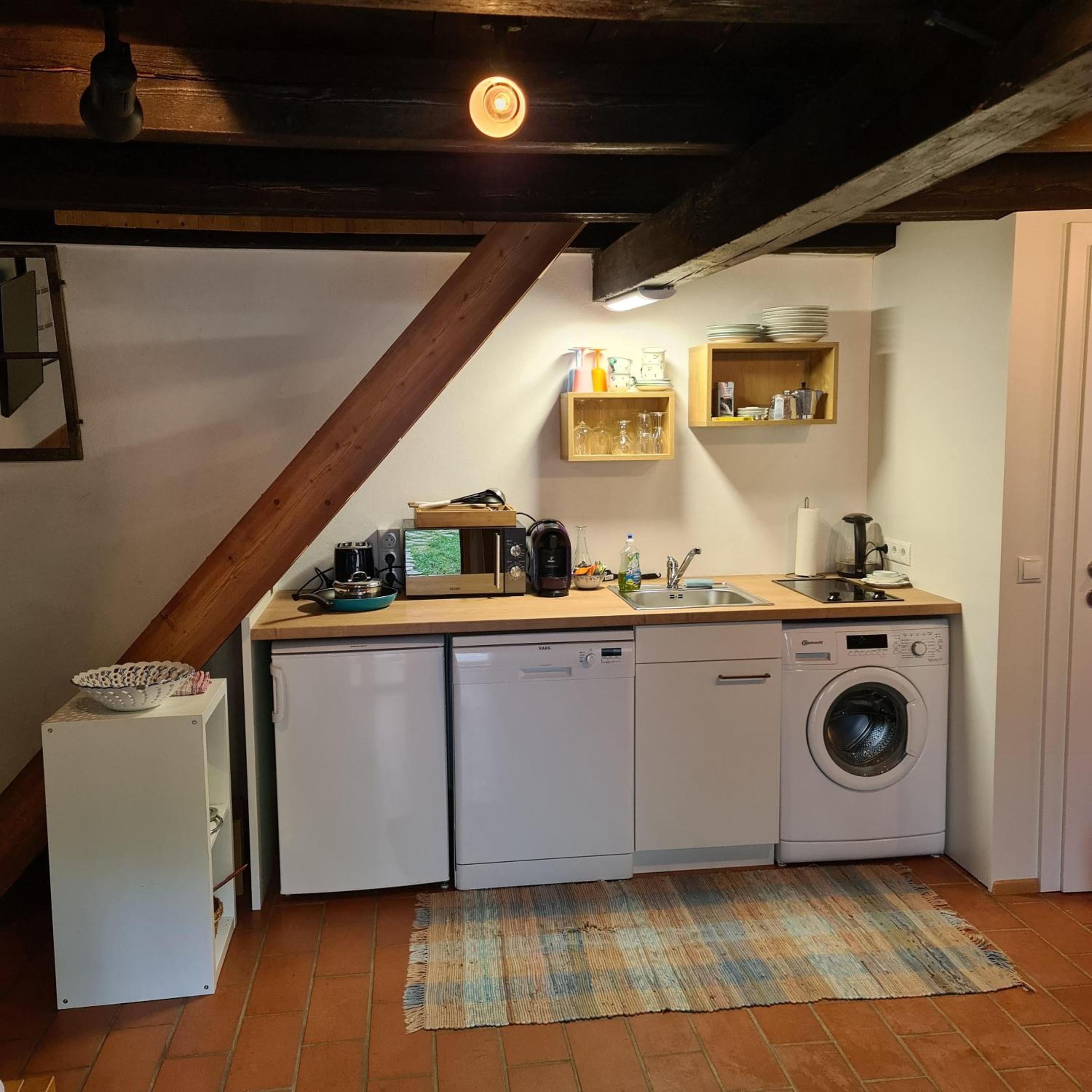 Apartment - Split Level - Photo 35