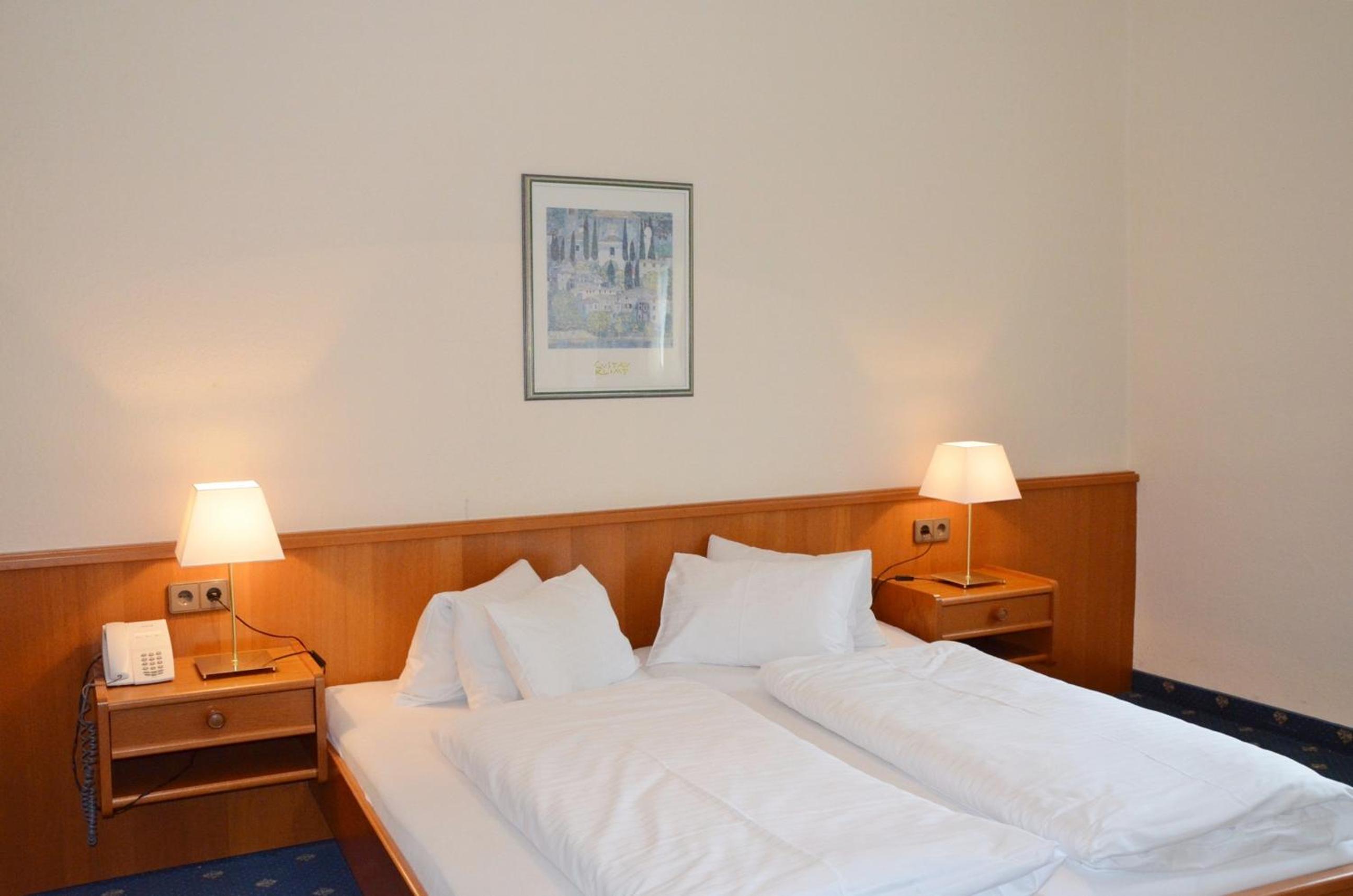 Junior Suite (3 Adults) - Photo 8
