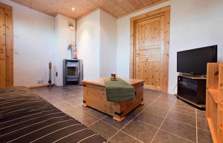 Three-Bedroom House photo 1