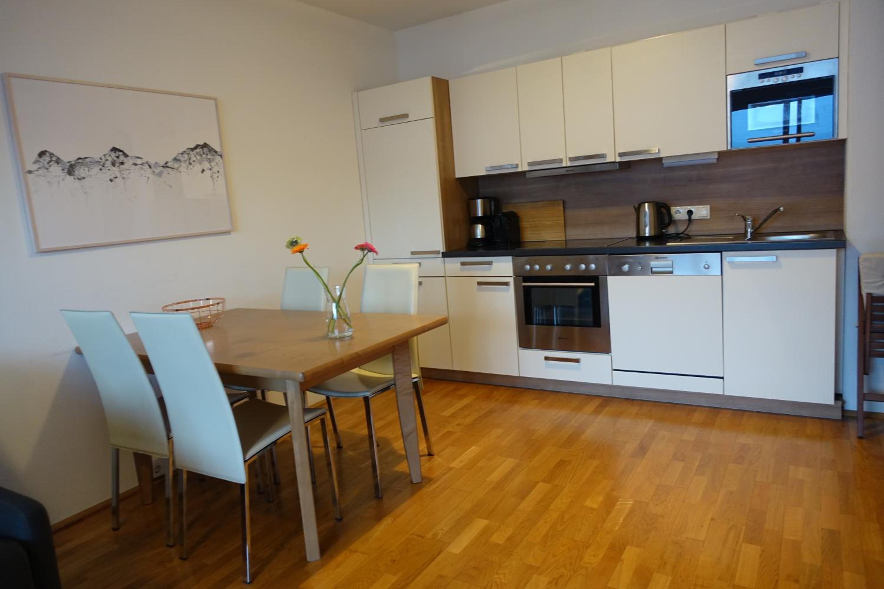 Apartment with Terrace photo 3