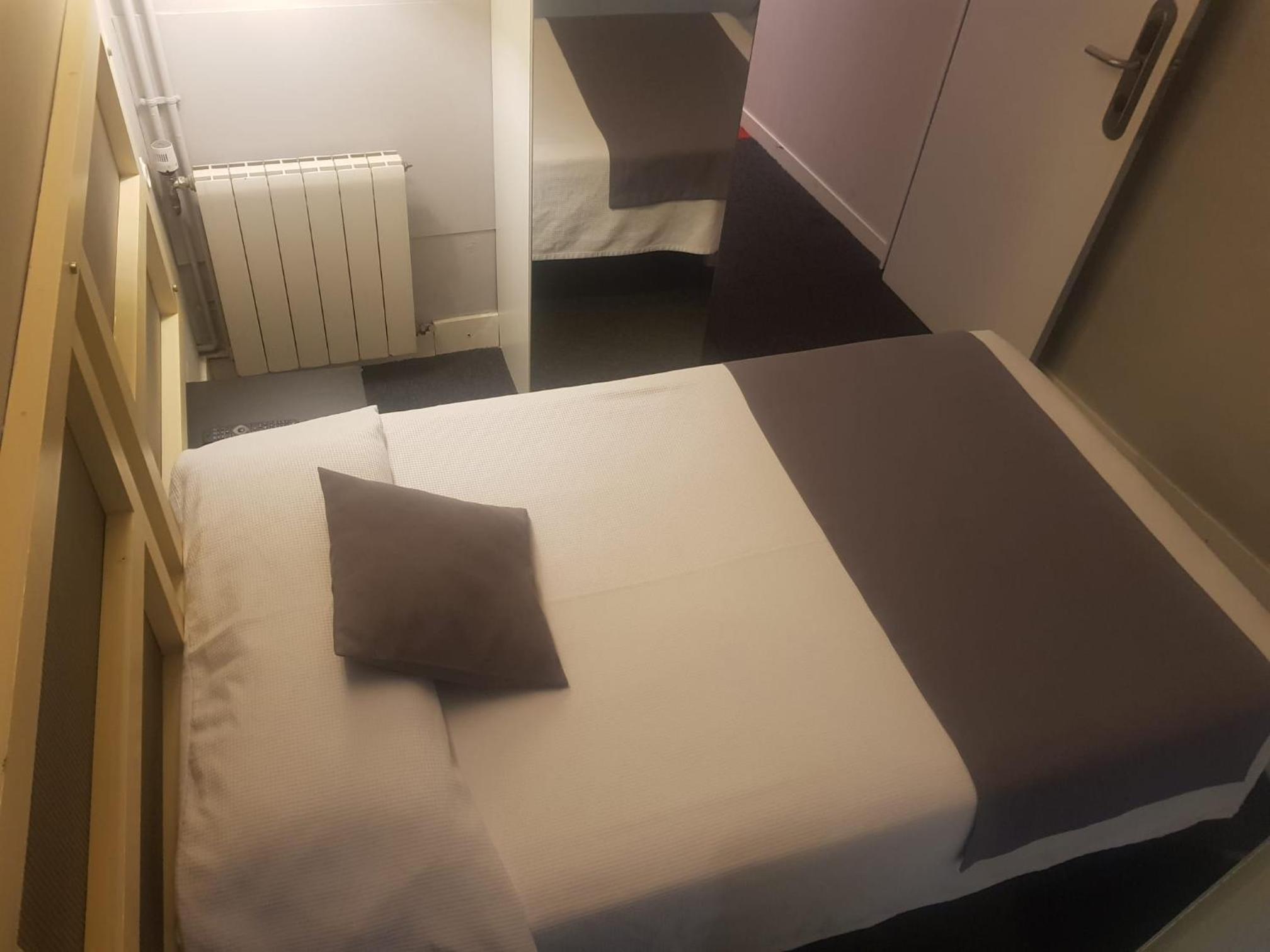 Habitación Sencilla con Balcón