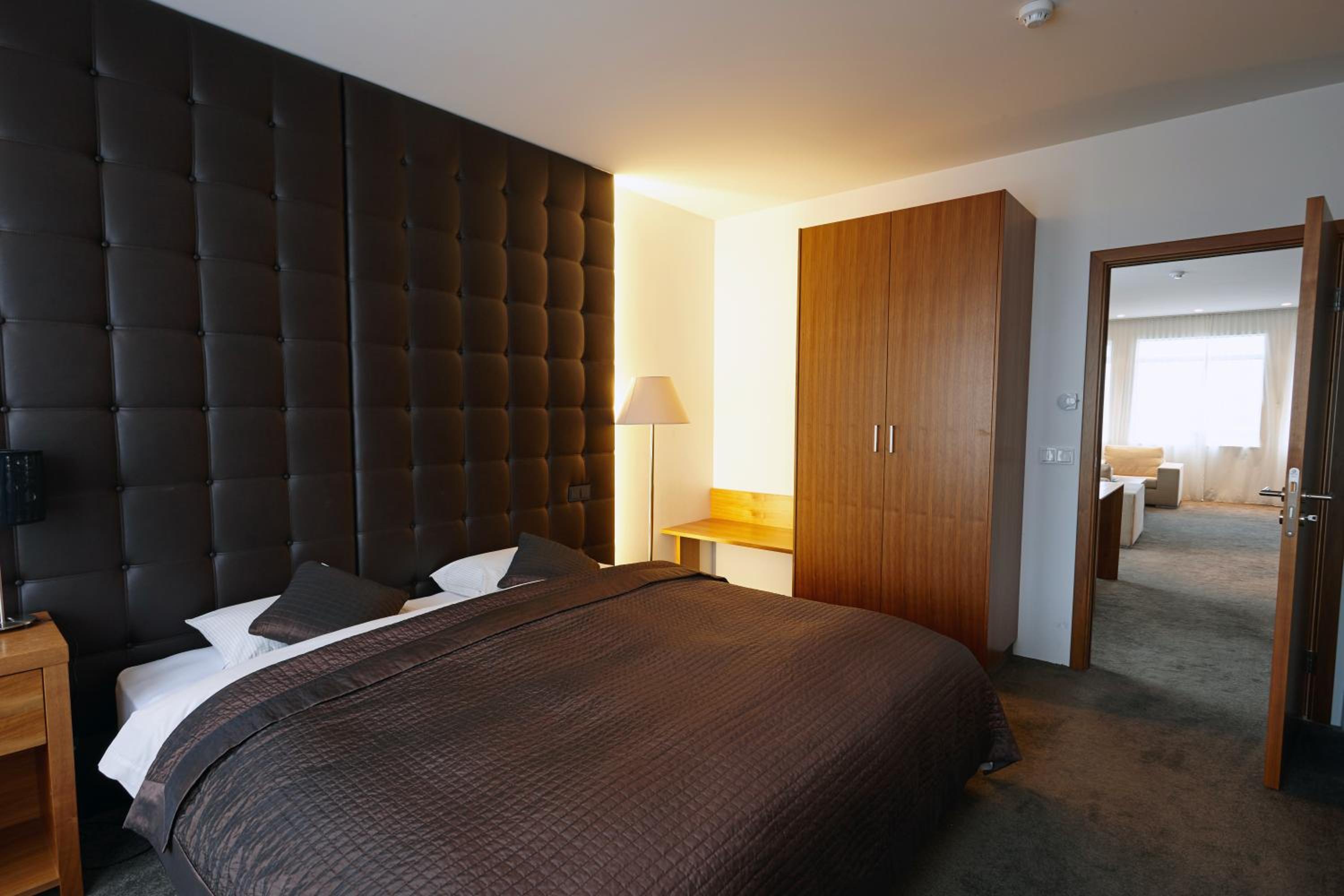 Suite photo 1