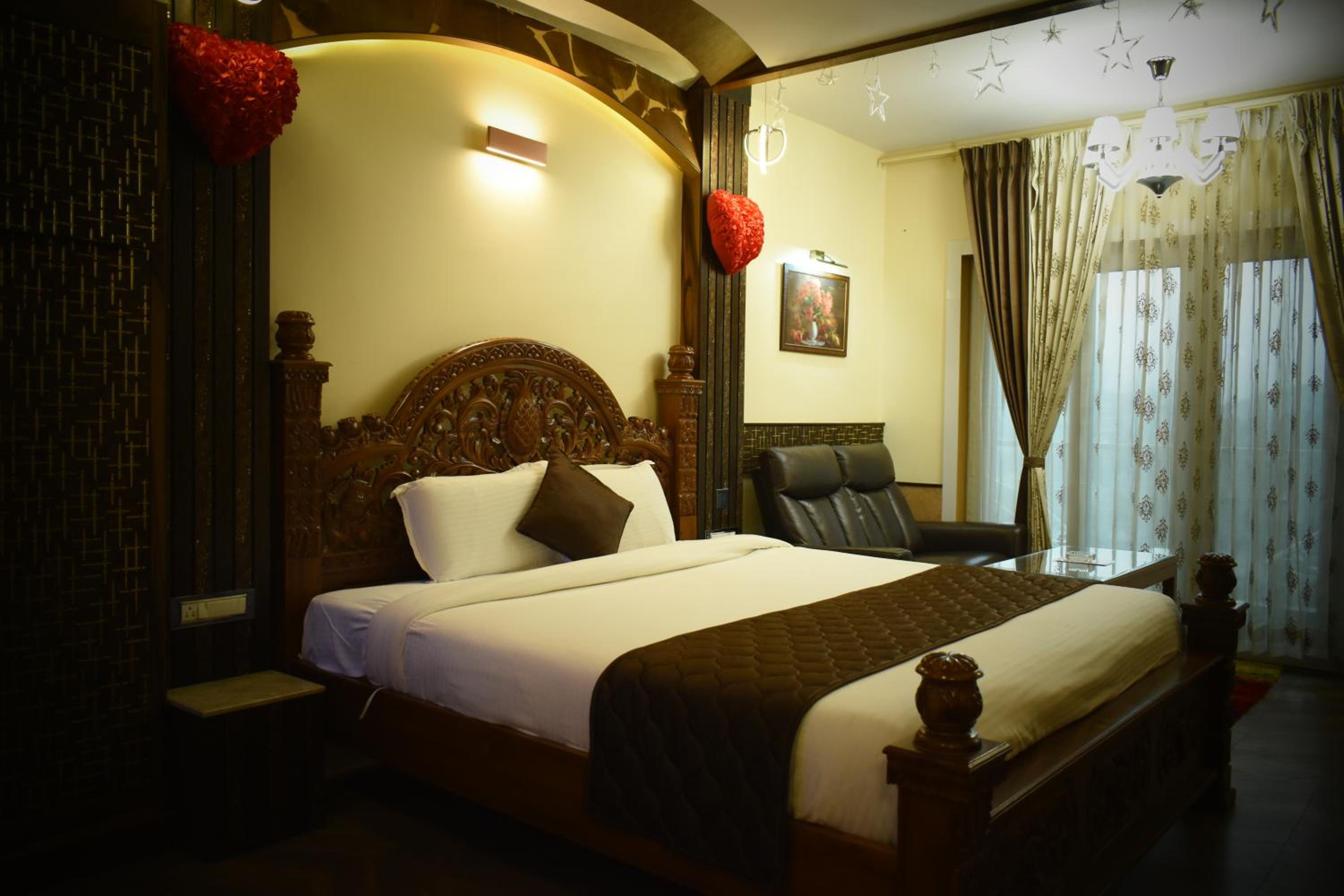 King Room with Balcony photo 1