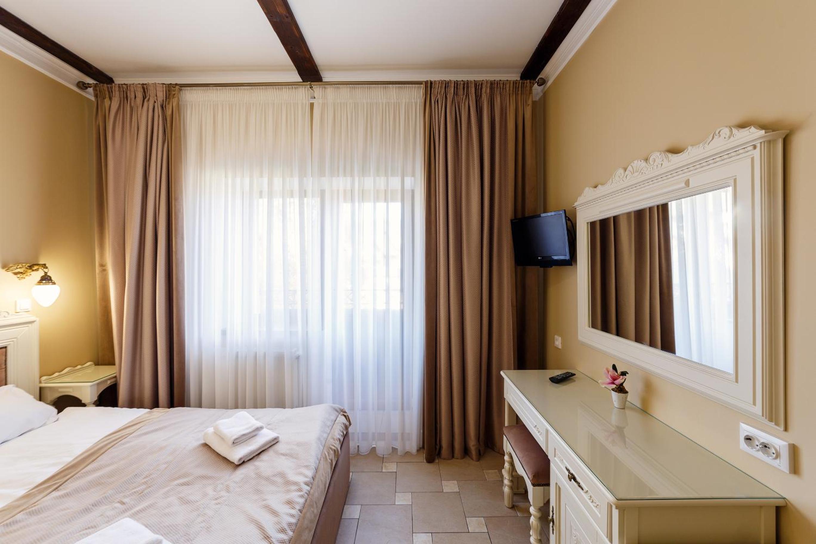 Superior Quadruple Room photo 2