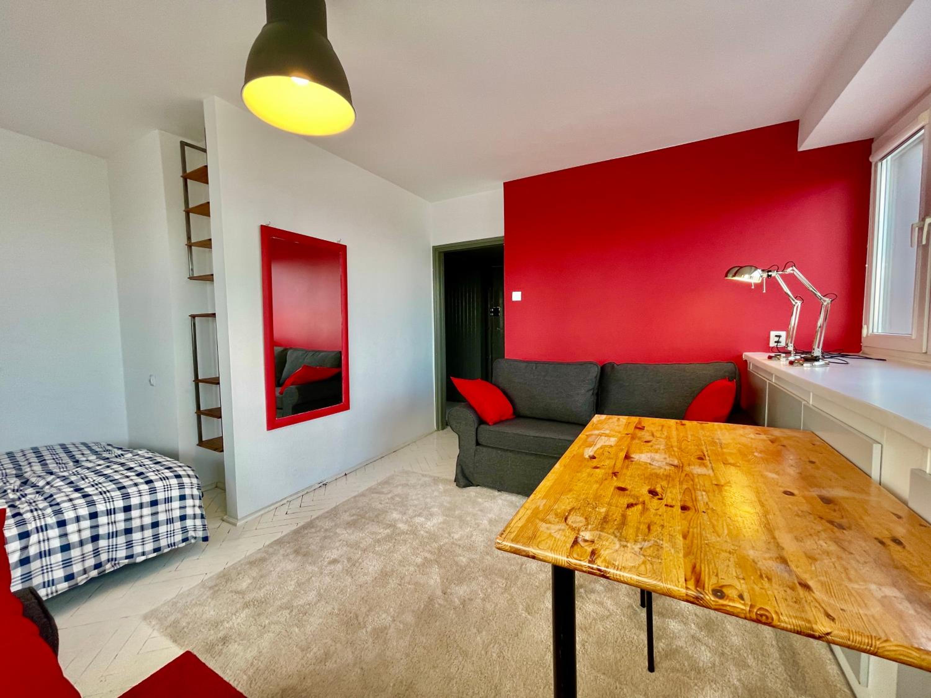 Two-Bedroom Apartment - Photo 2