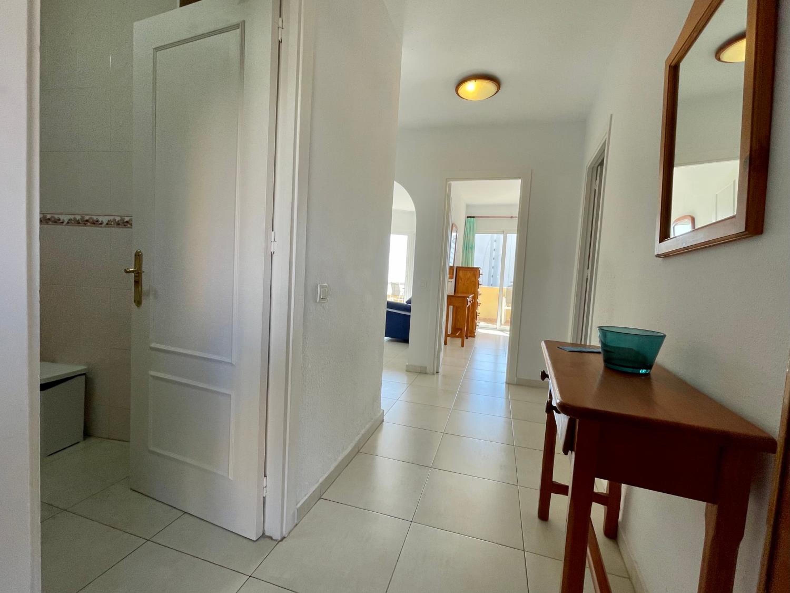 Apartamento Superior de Dos Habitaciones con Vista al Mar - 303