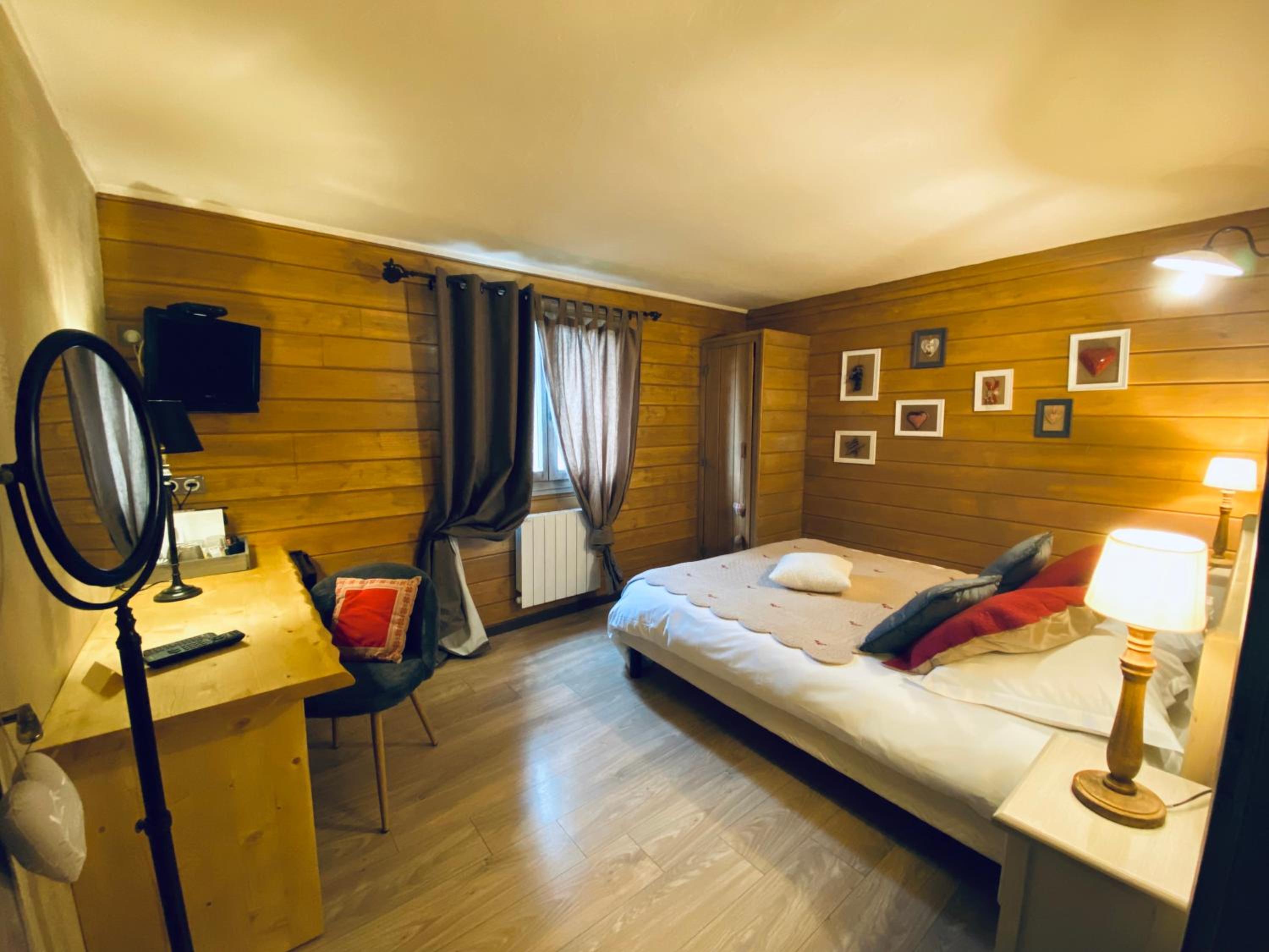 Double Room photo 3