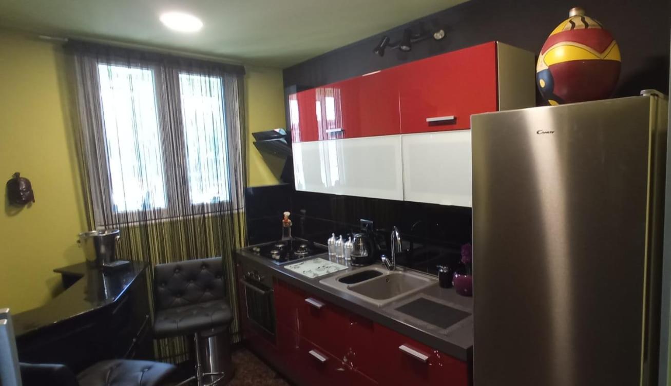 One-Bedroom Apartment - Photo 32