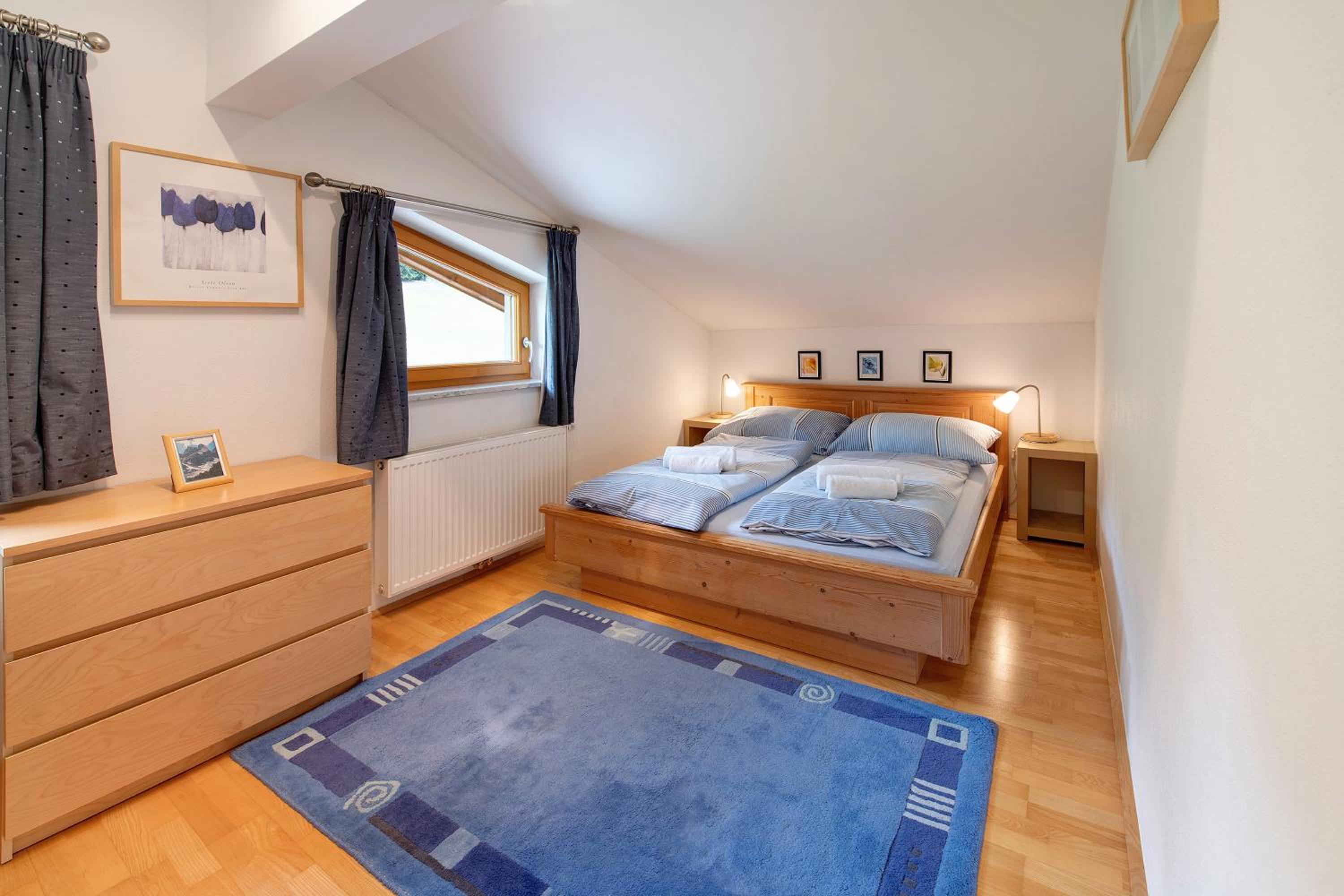 Superior One-Bedroom Apartment with Balcony