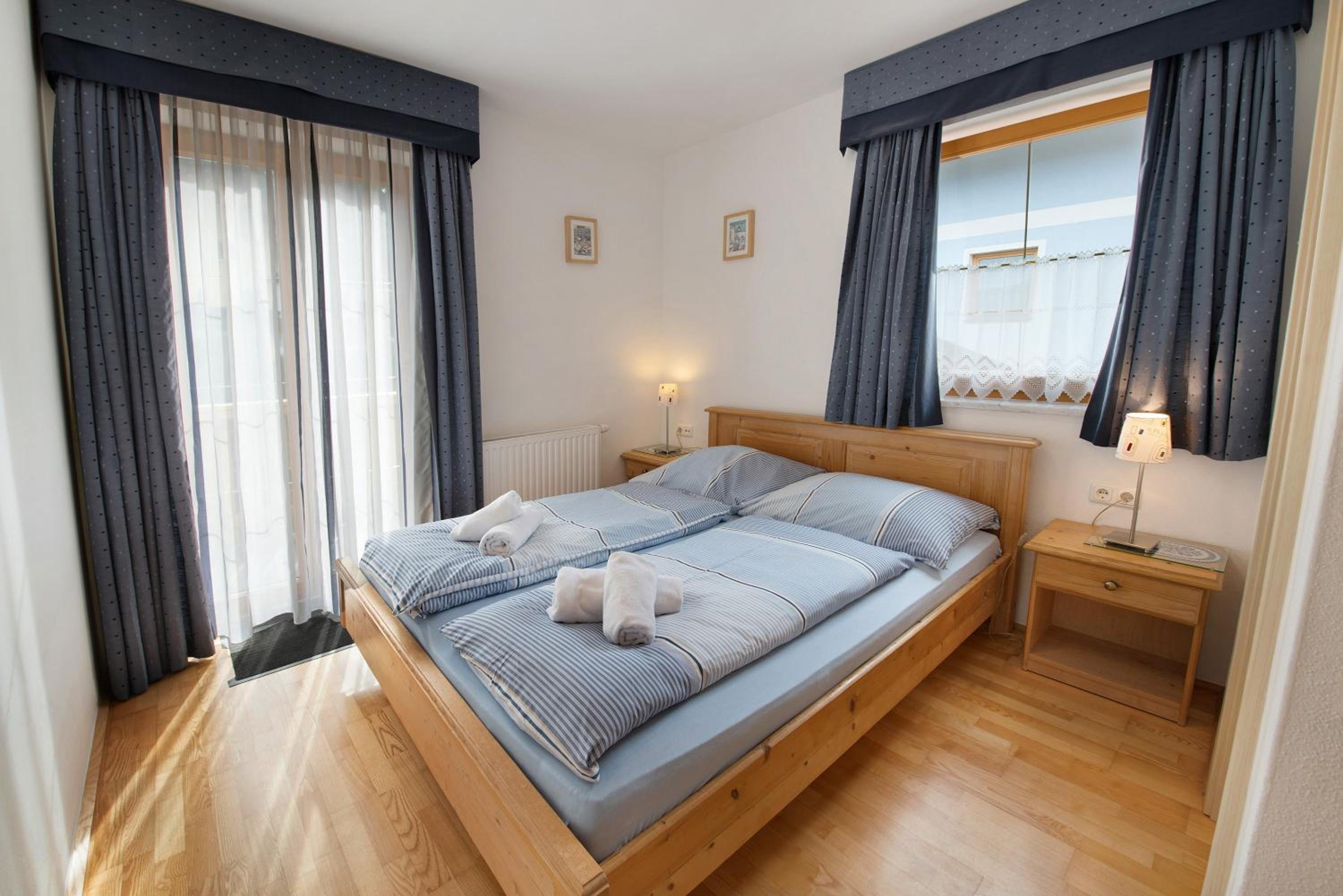 Two-Bedroom Deluxe Apartment with Garden View photo 1