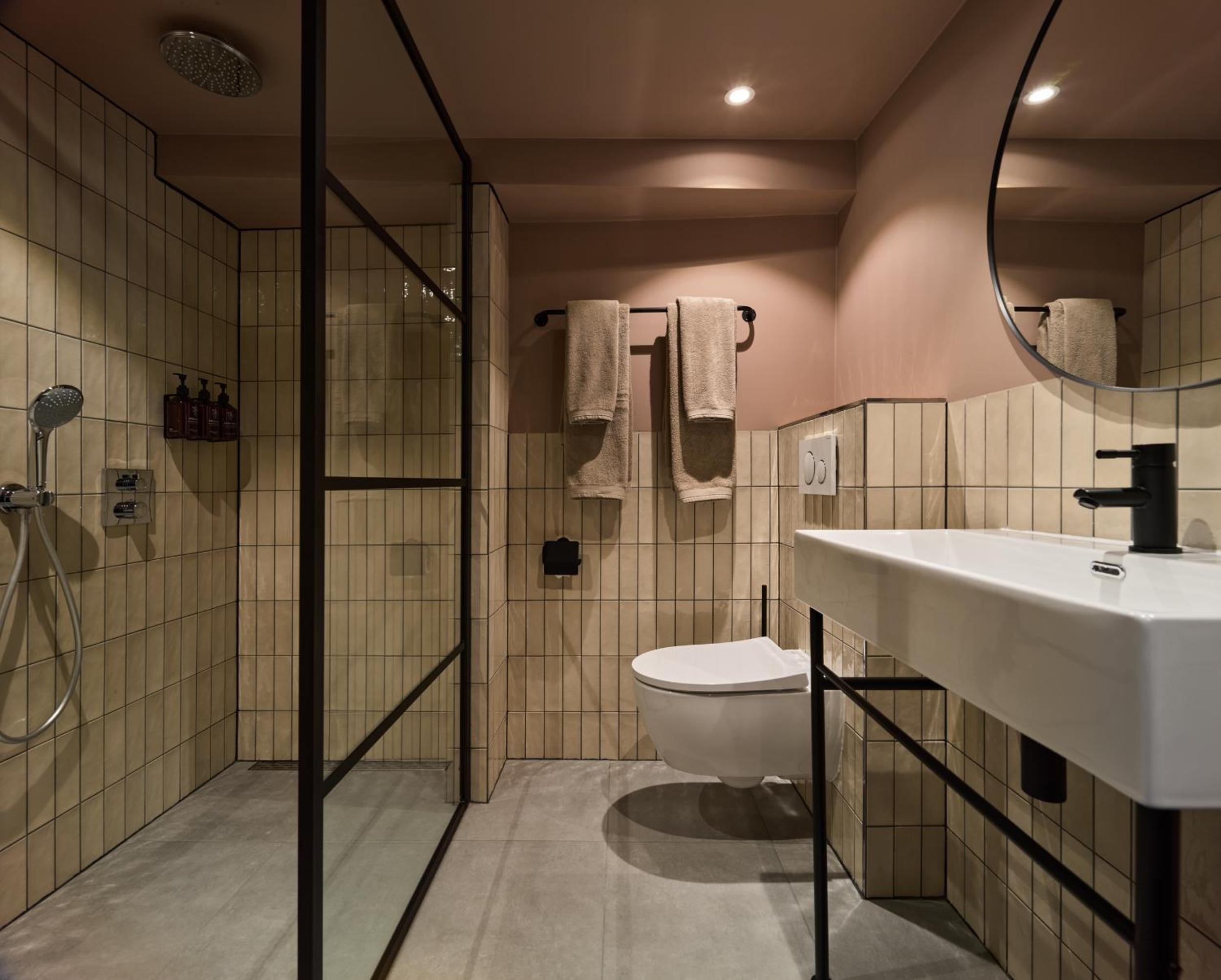 Comfort room - Photo 3