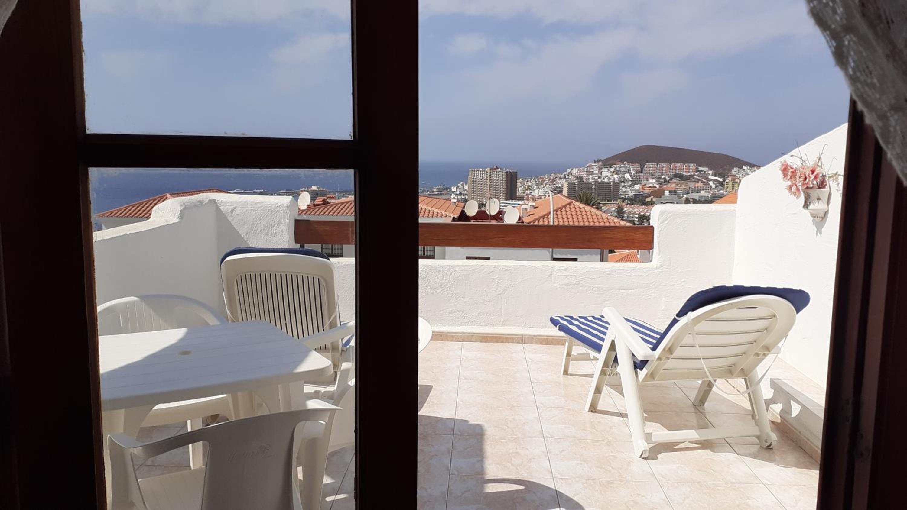 One-Bedroom Apartment - Photo 34