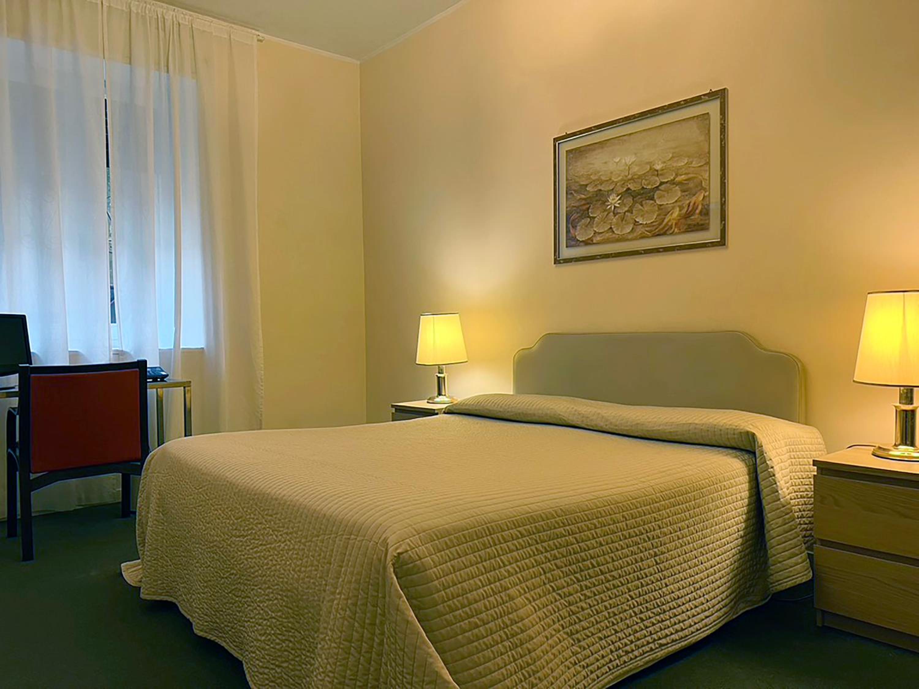 Economy Double Room photo 1
