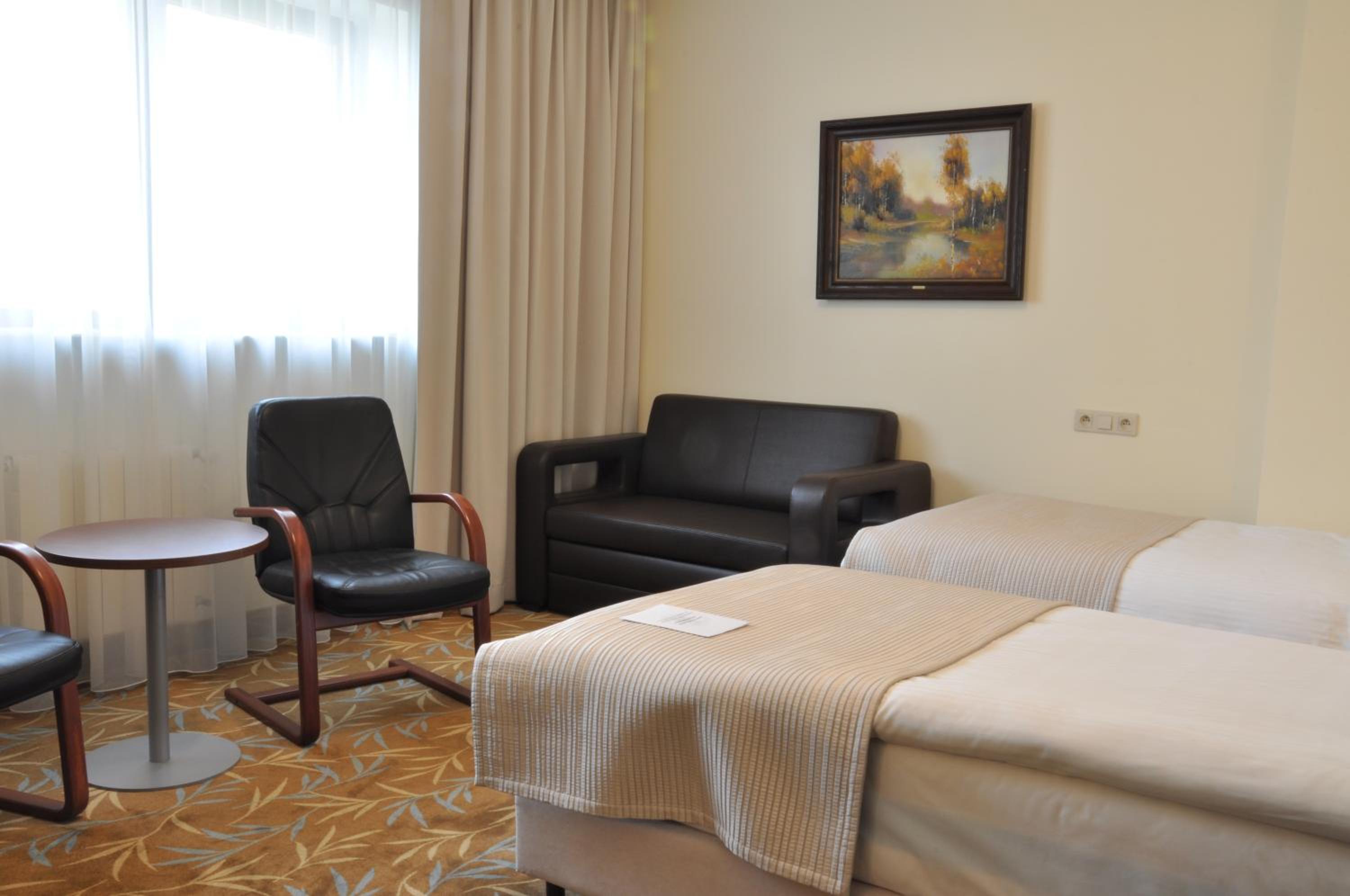 Comfort Twin Room - Photo 5