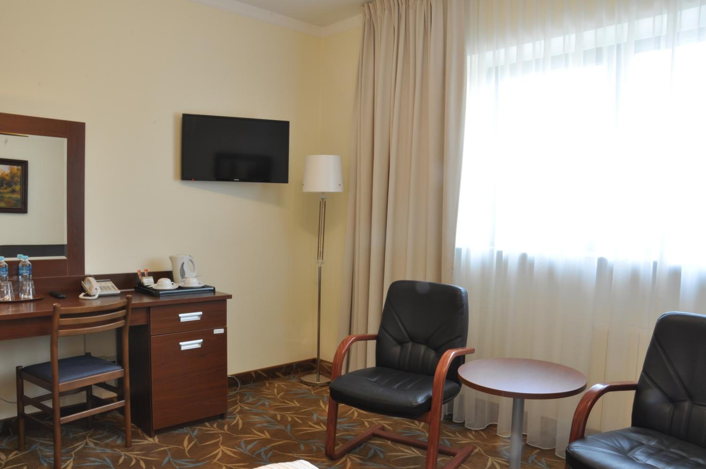 Comfort Twin Room - Photo 6