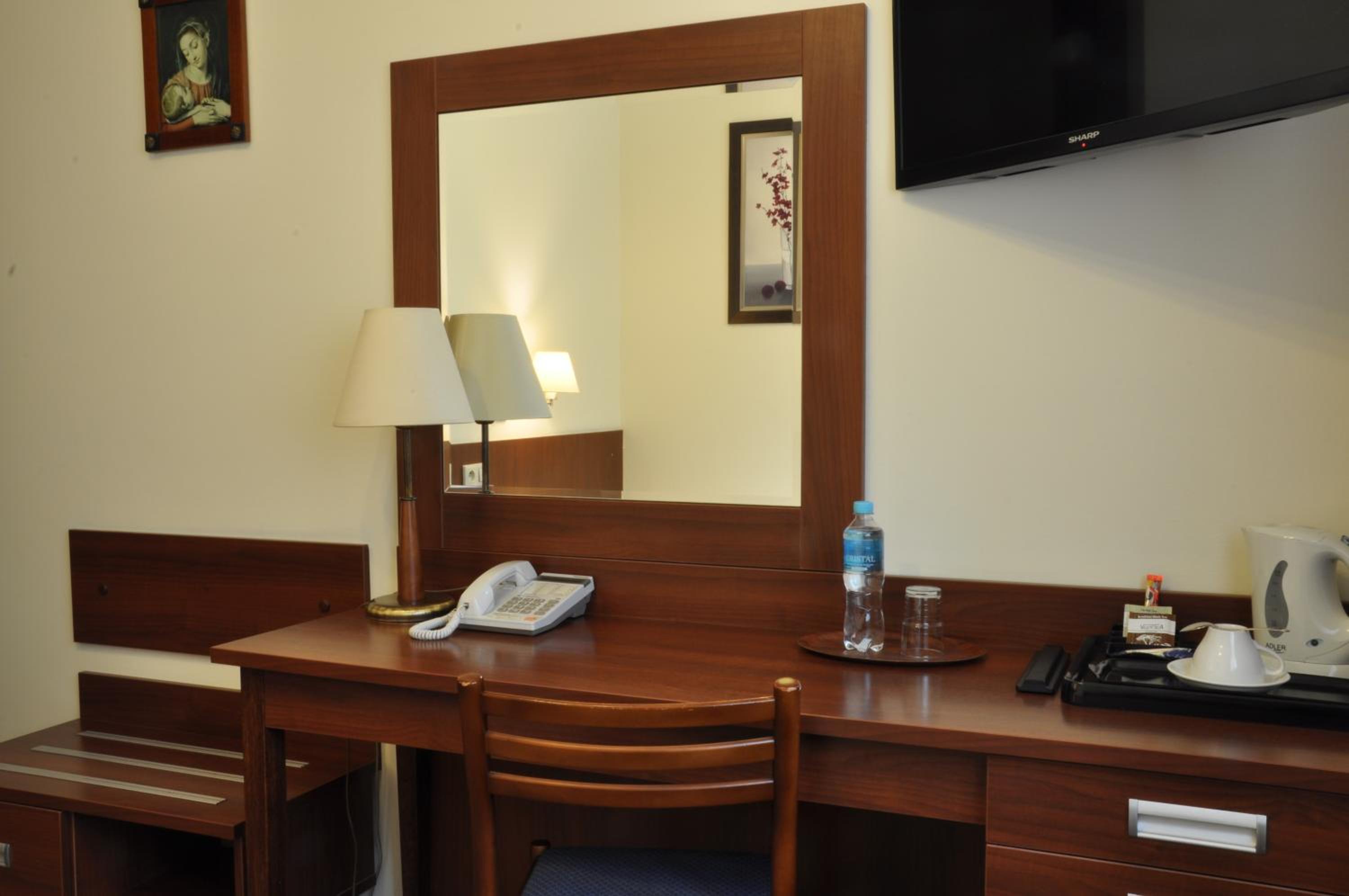Comfort Twin Room - Photo 8