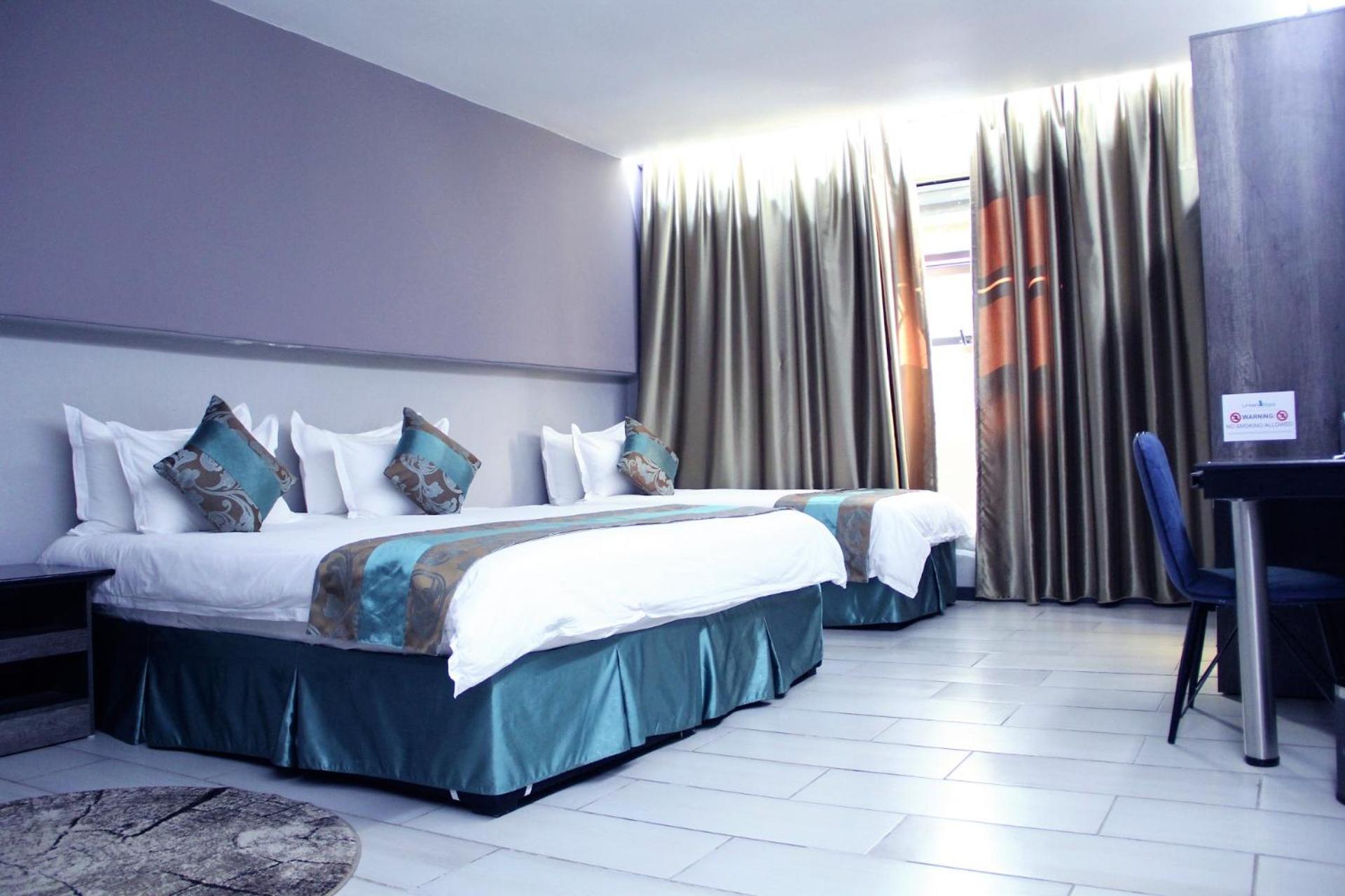 Deluxe Double or Twin Room with Garden View