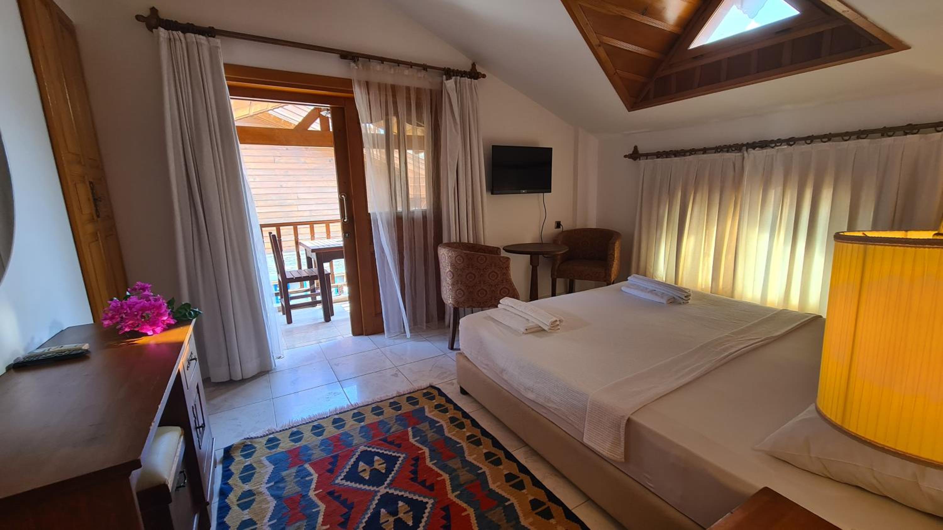 Double or Twin Room with Balcony