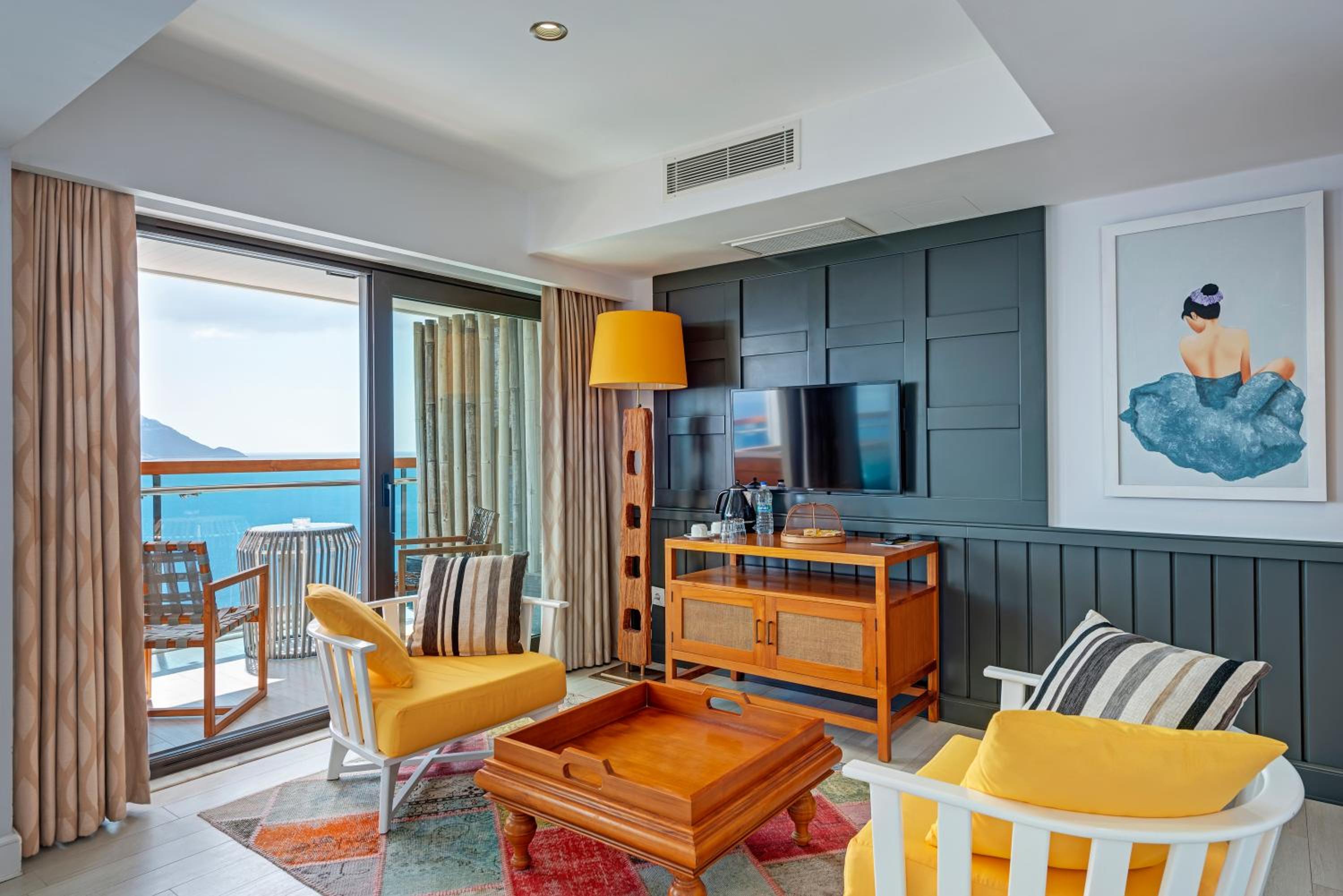 Deluxe Double Room with Sea View photo 3