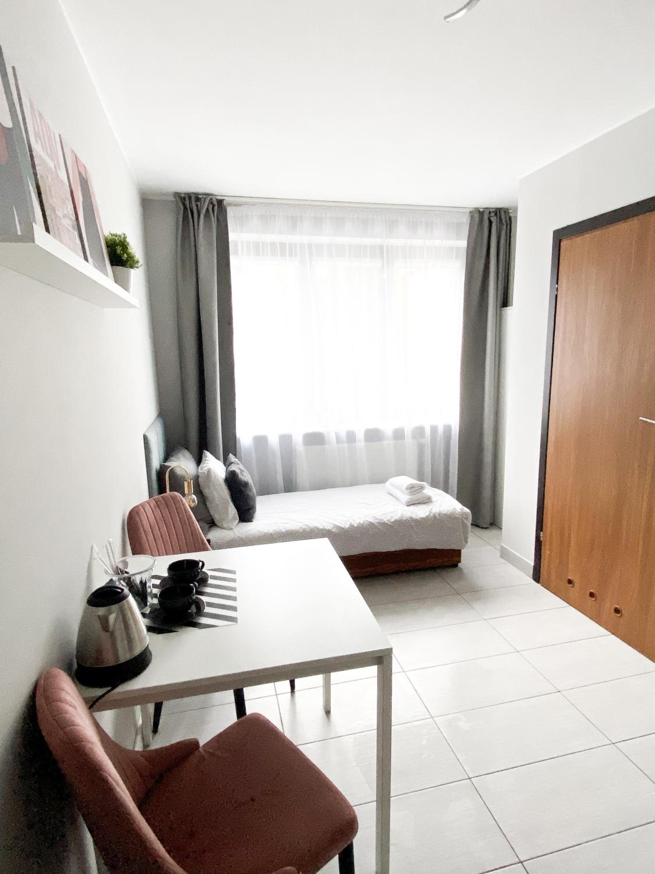 Standard Twin Room photo 2