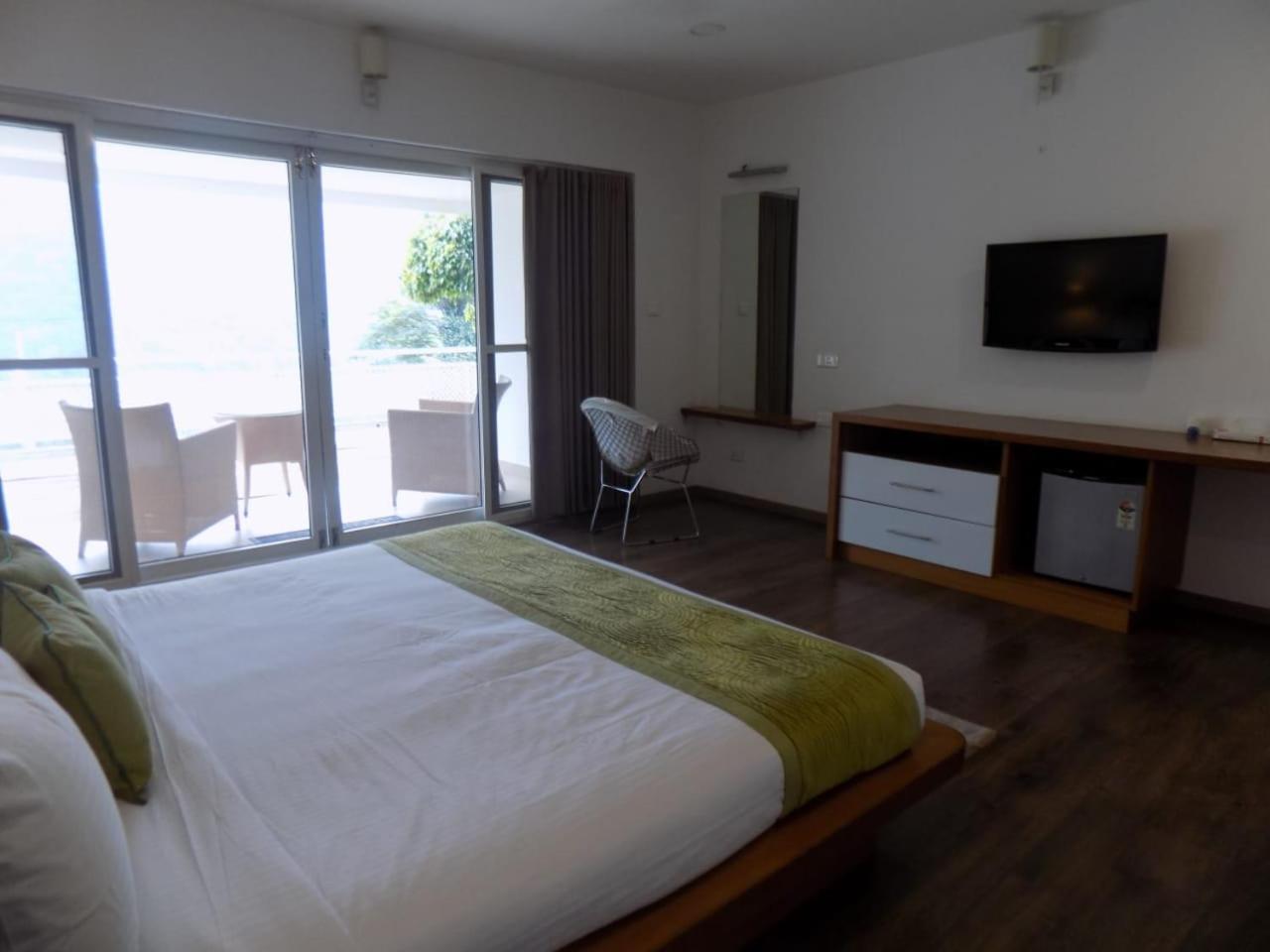 Superior Double Room - Photo 1