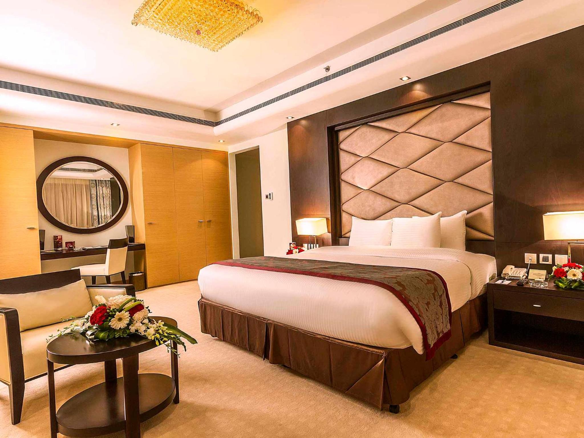 Royal Four-Bedroom King Suite