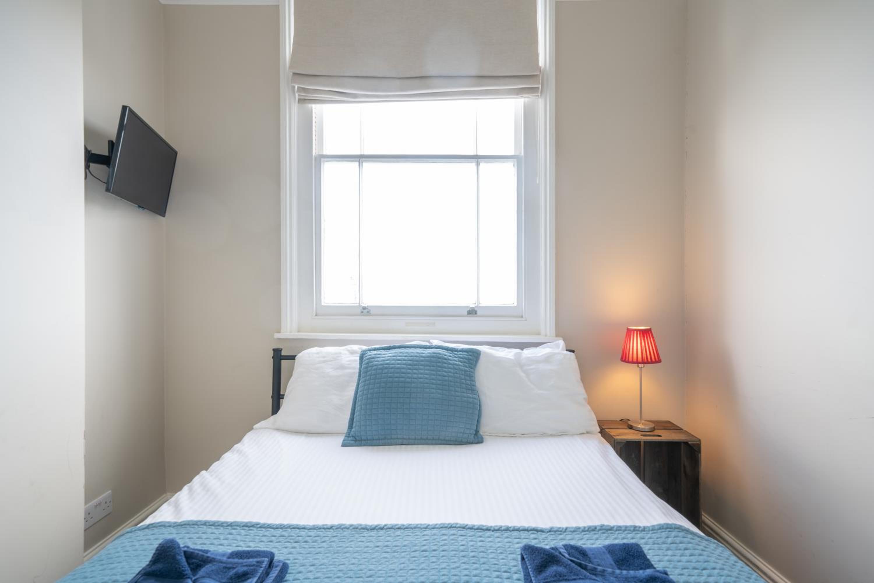 Double Room with Sea View - Photo 1