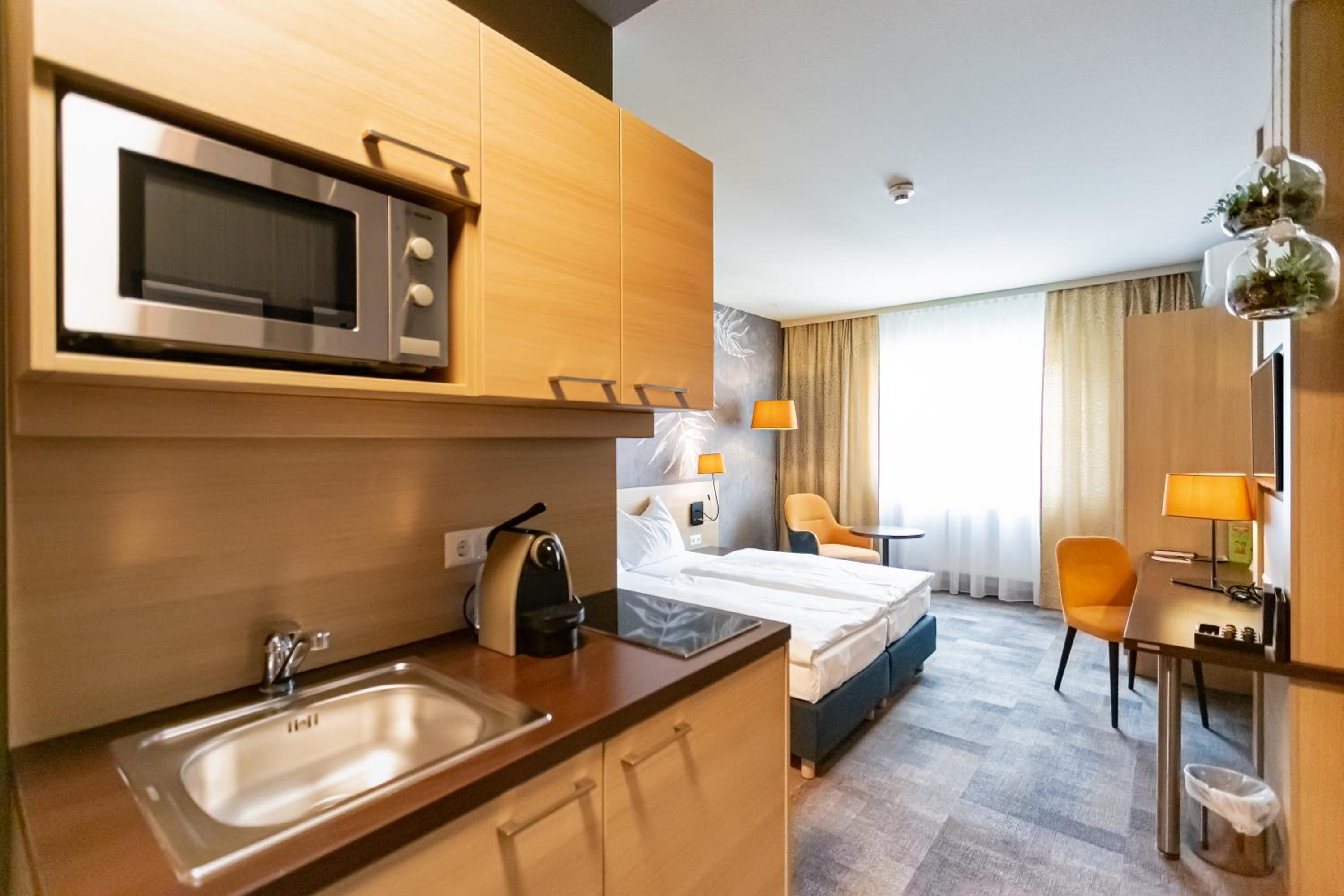 Business Double Room photo 2
