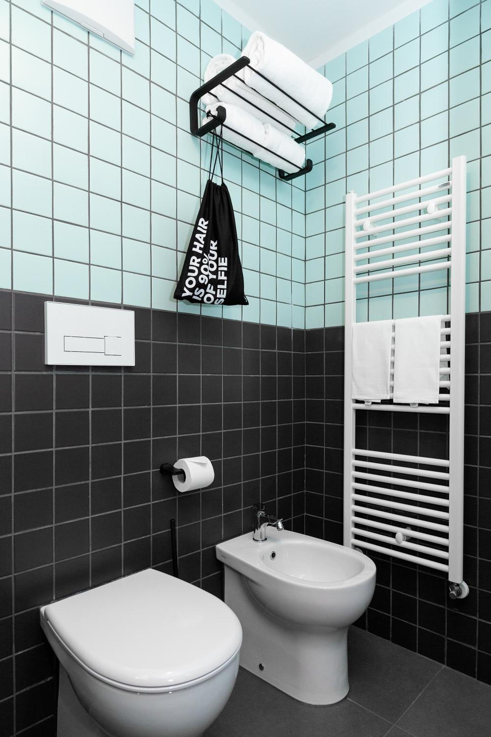 Double Room - Photo 2