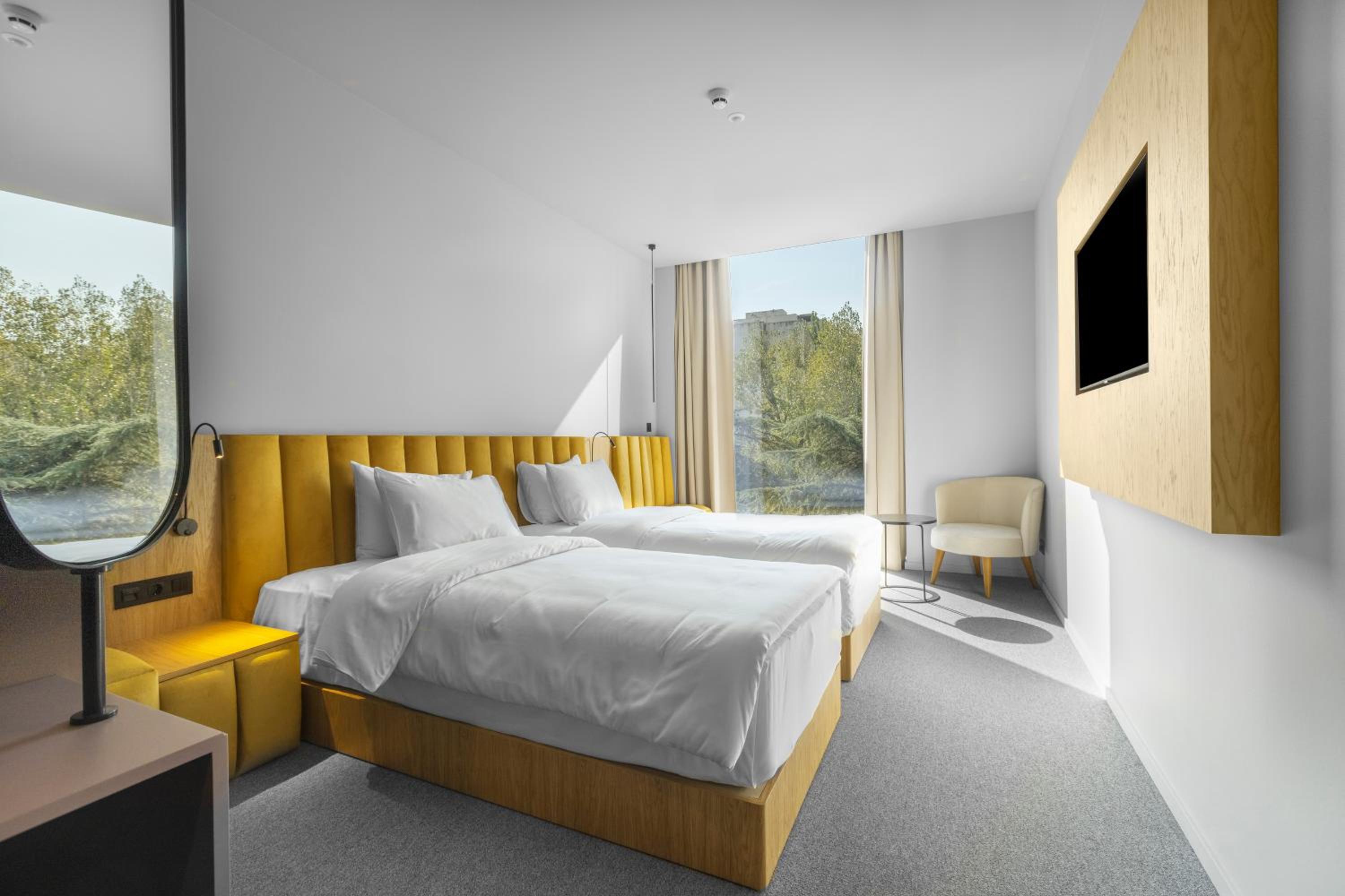 Twin Room - Photo 1