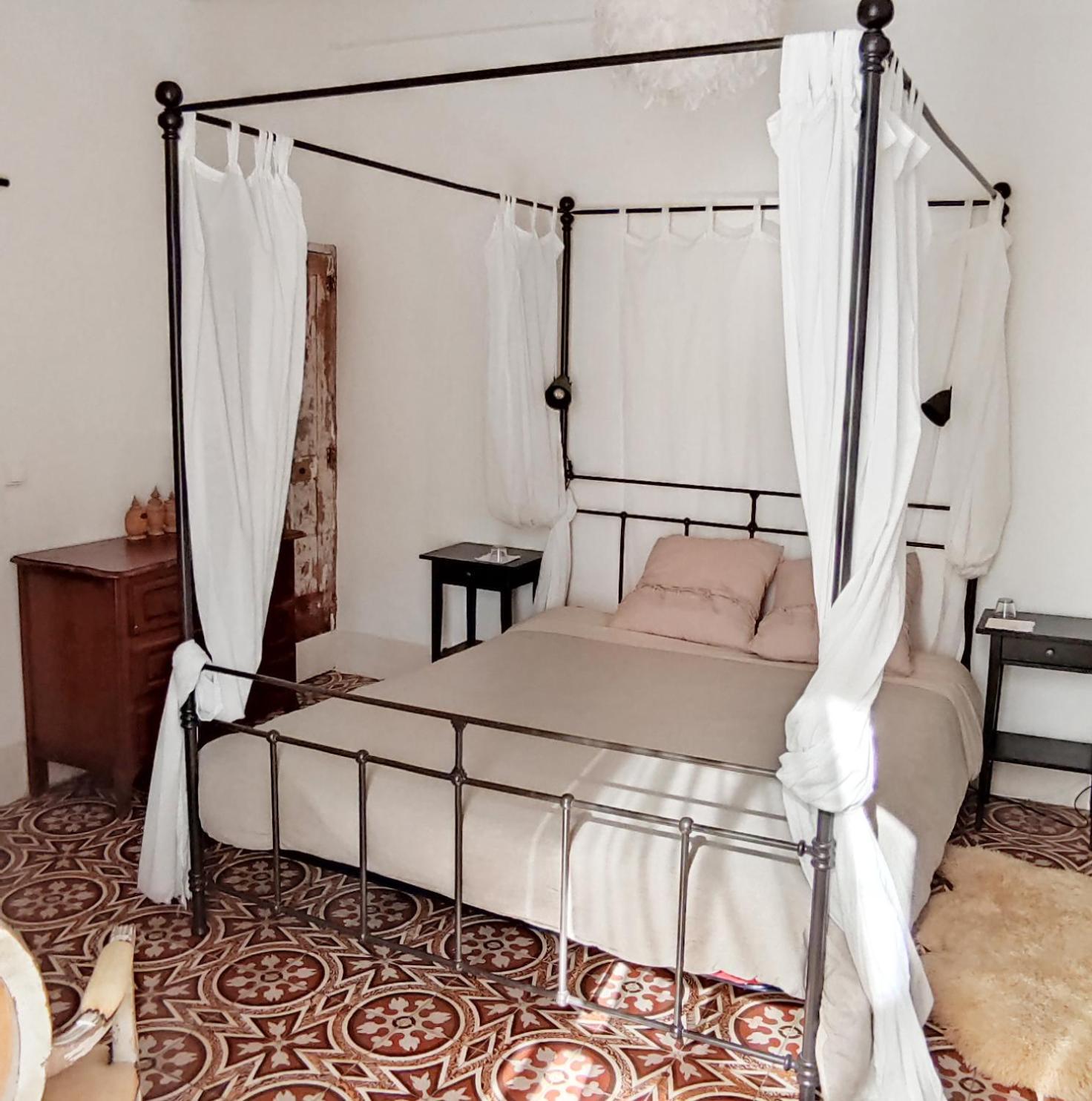 Double Room with Garden View - Photo 17