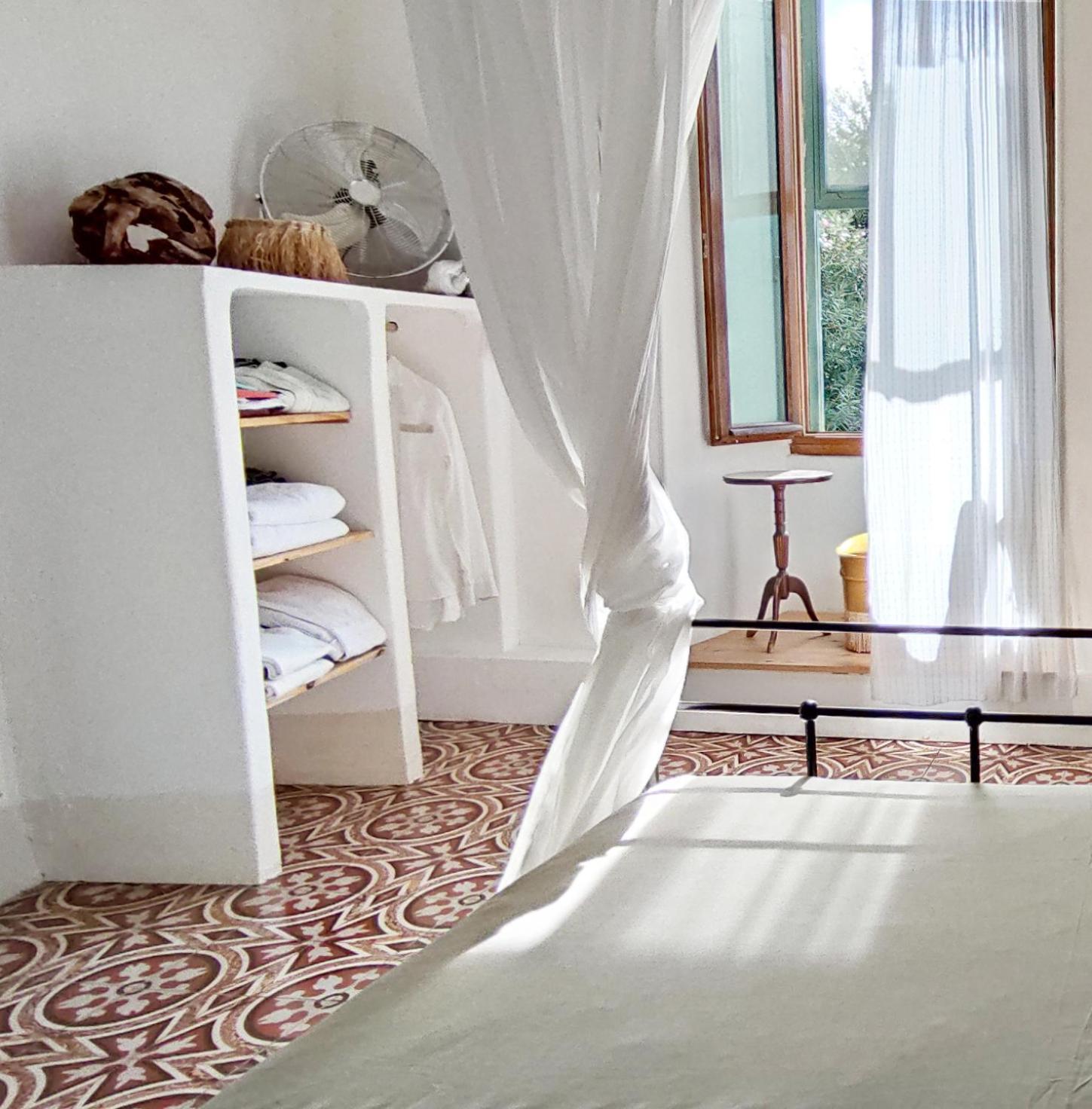 Double Room with Garden View - Photo 18