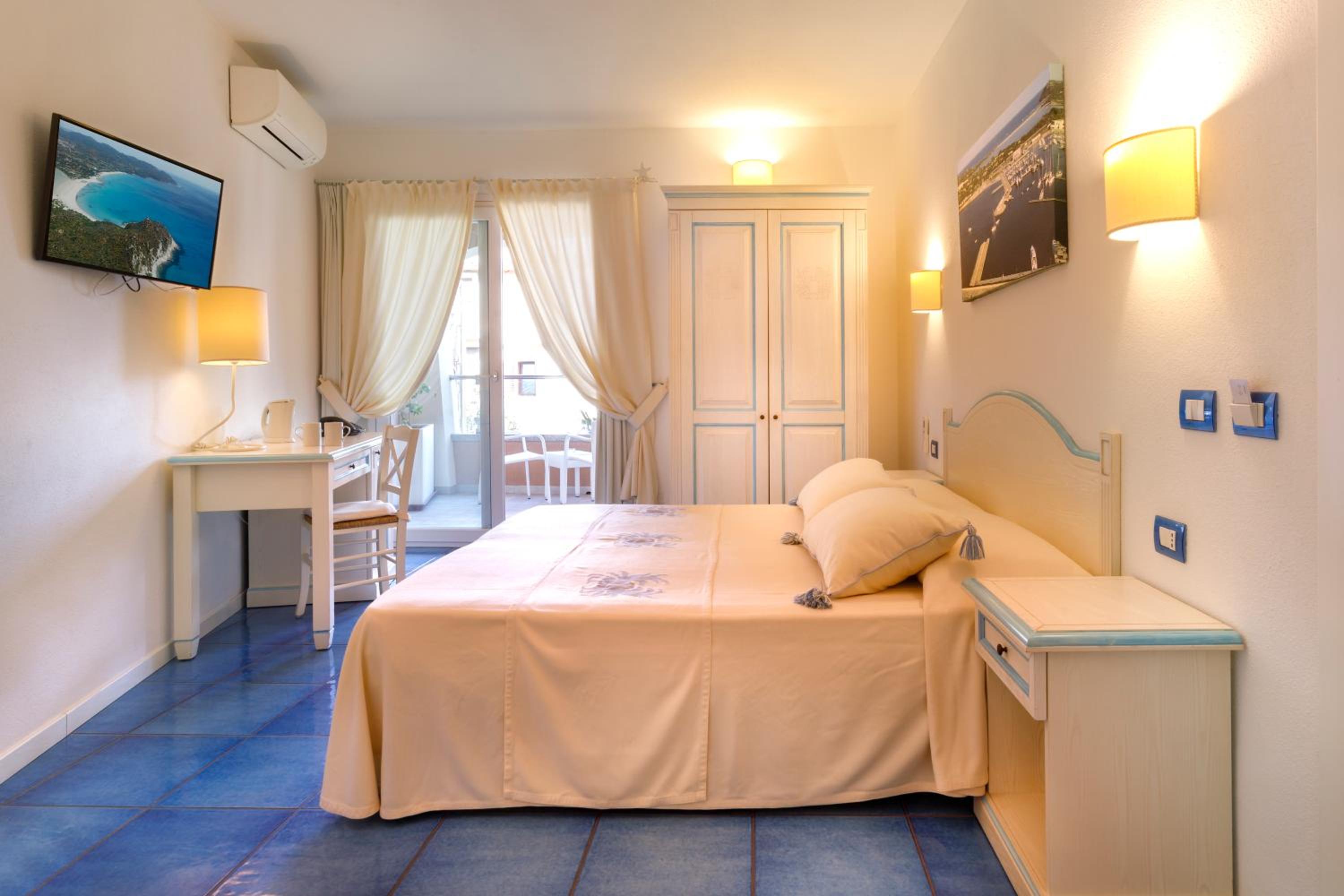Deluxe Double Room - Photo 6