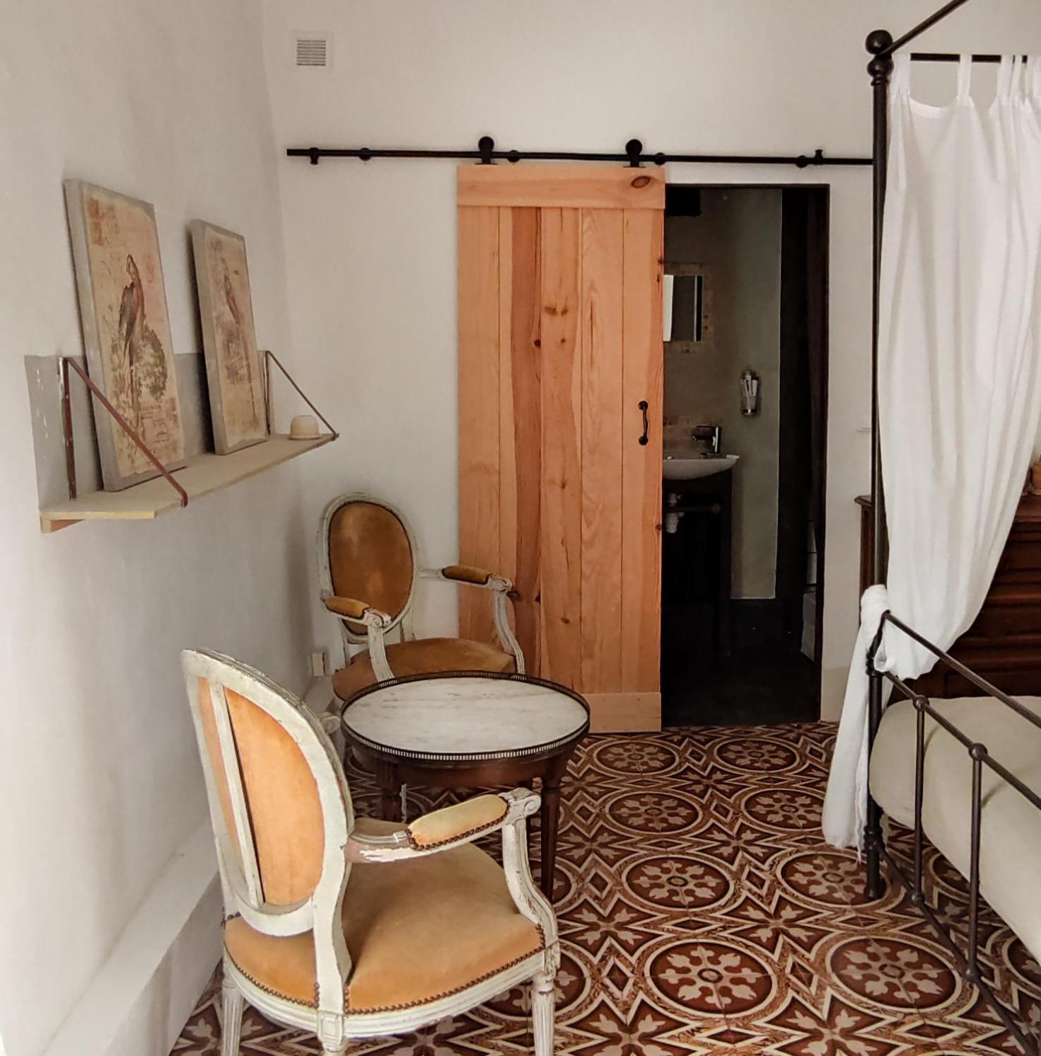 Double Room with Garden View - Photo 21