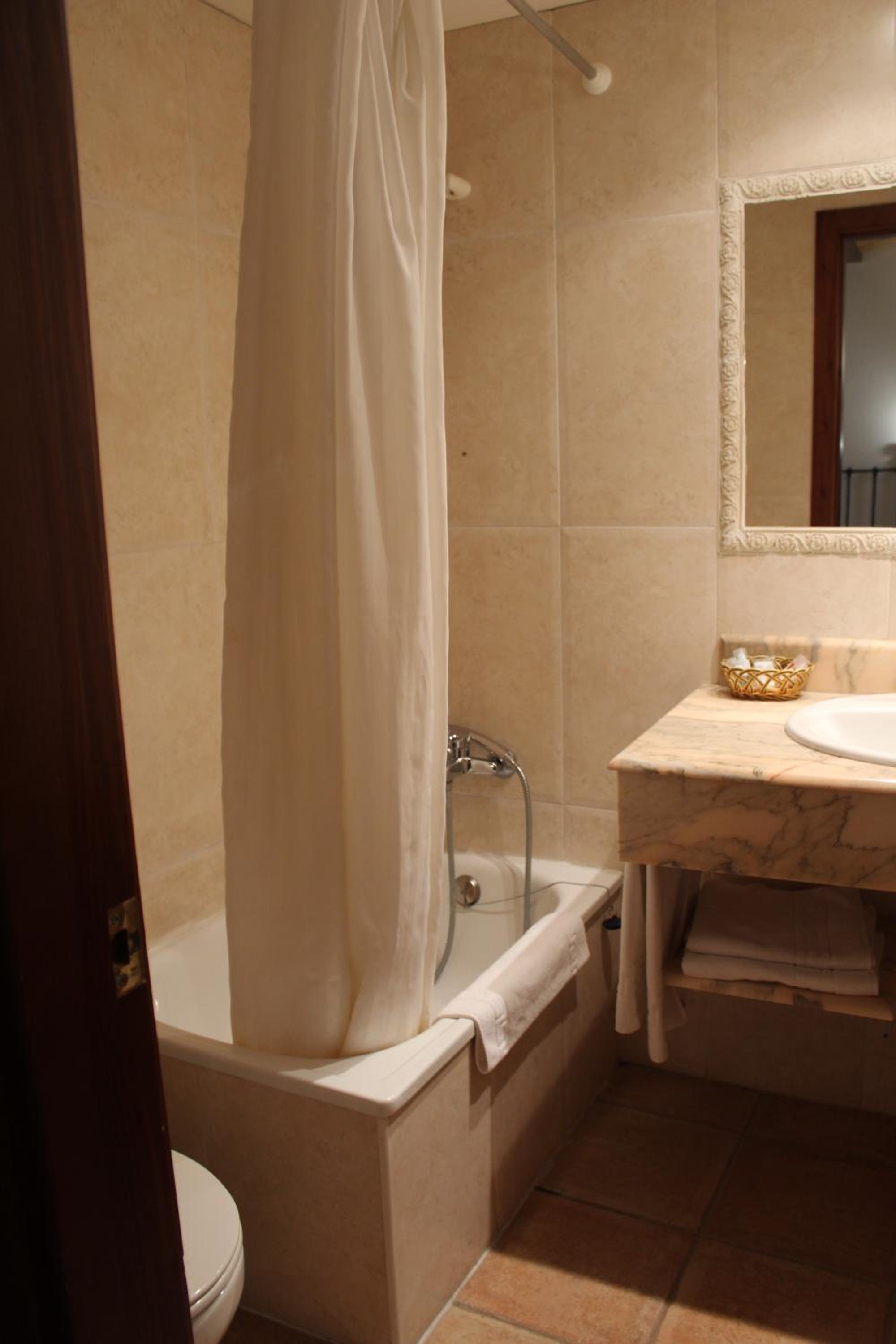 Triple Room - Photo 3