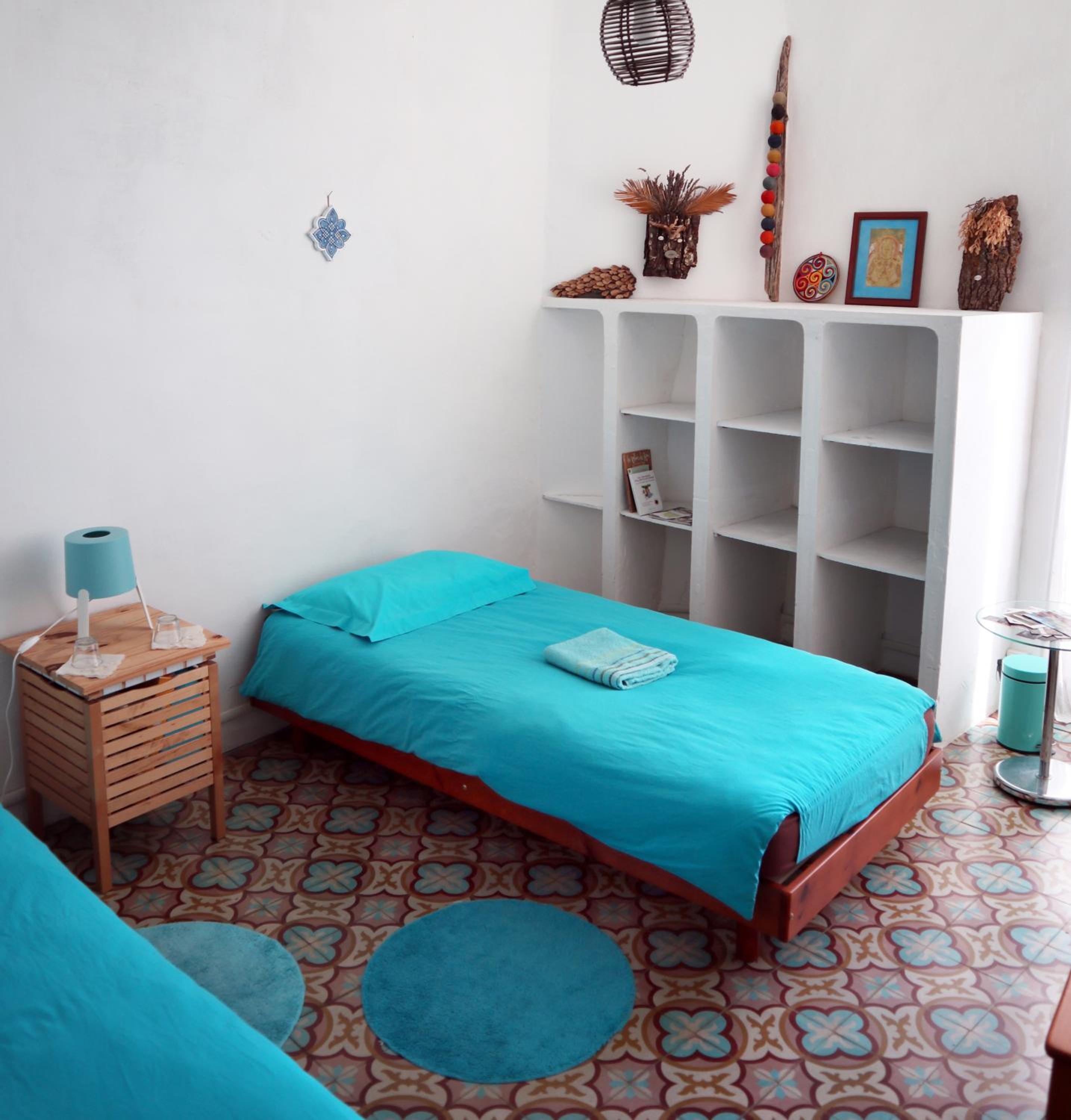Twin Room - Photo 4