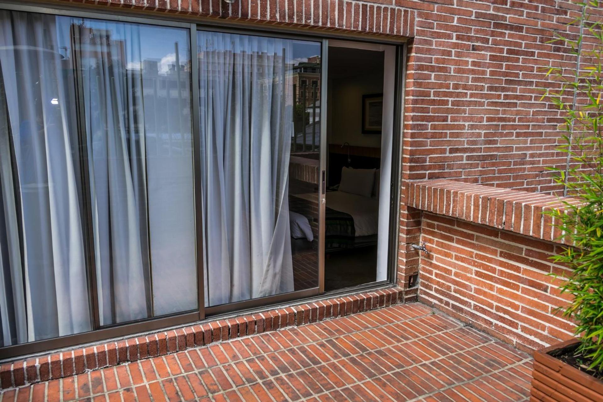 Superior Room with Terrace - Photo 23