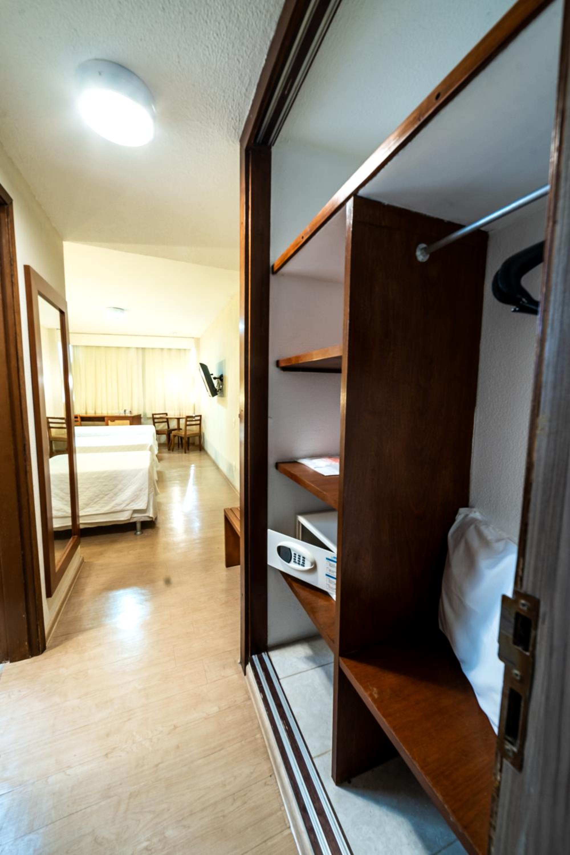 Standard Triple Room - Photo 1