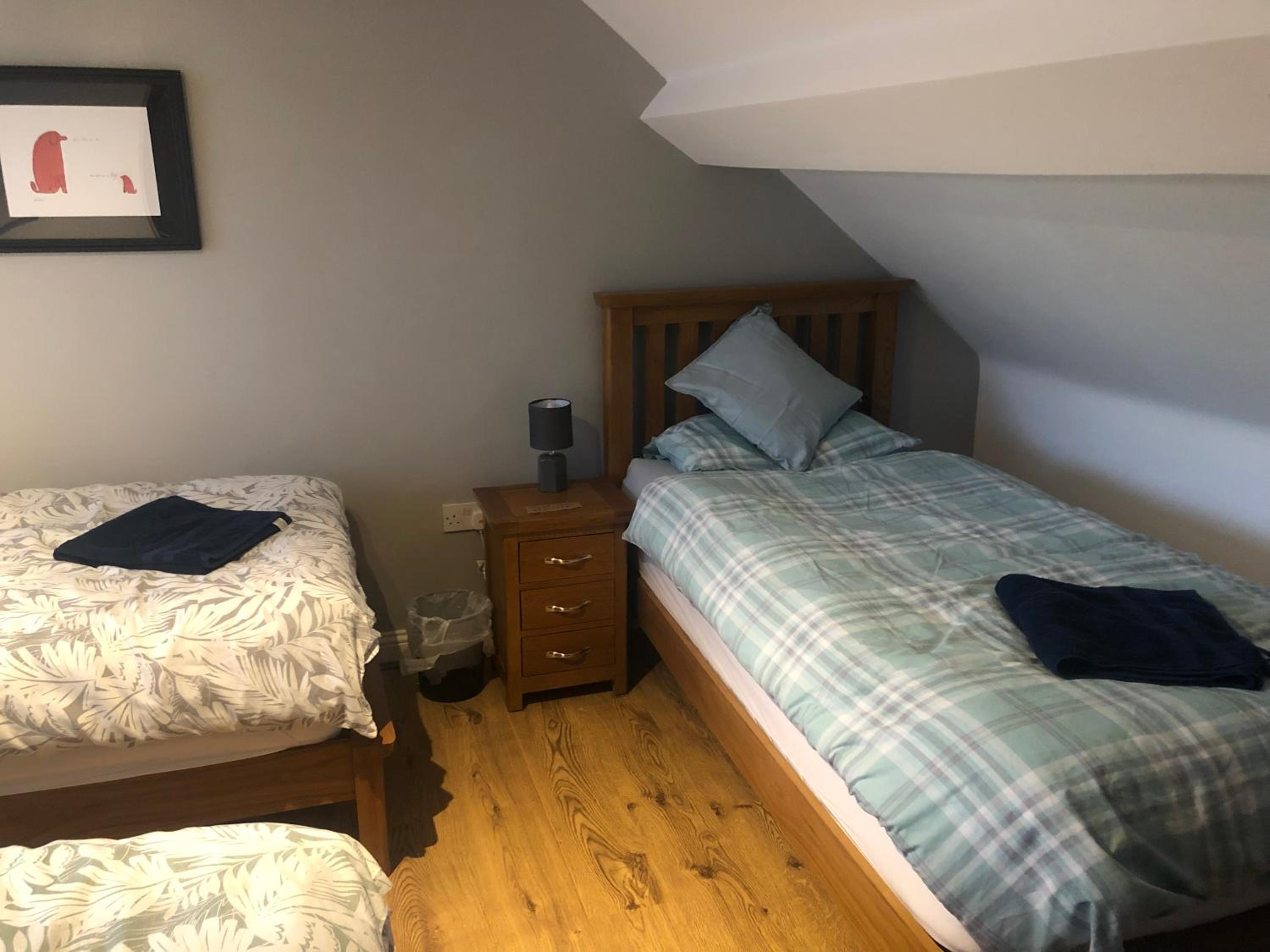 Two-Bedroom Apartment - Photo 23